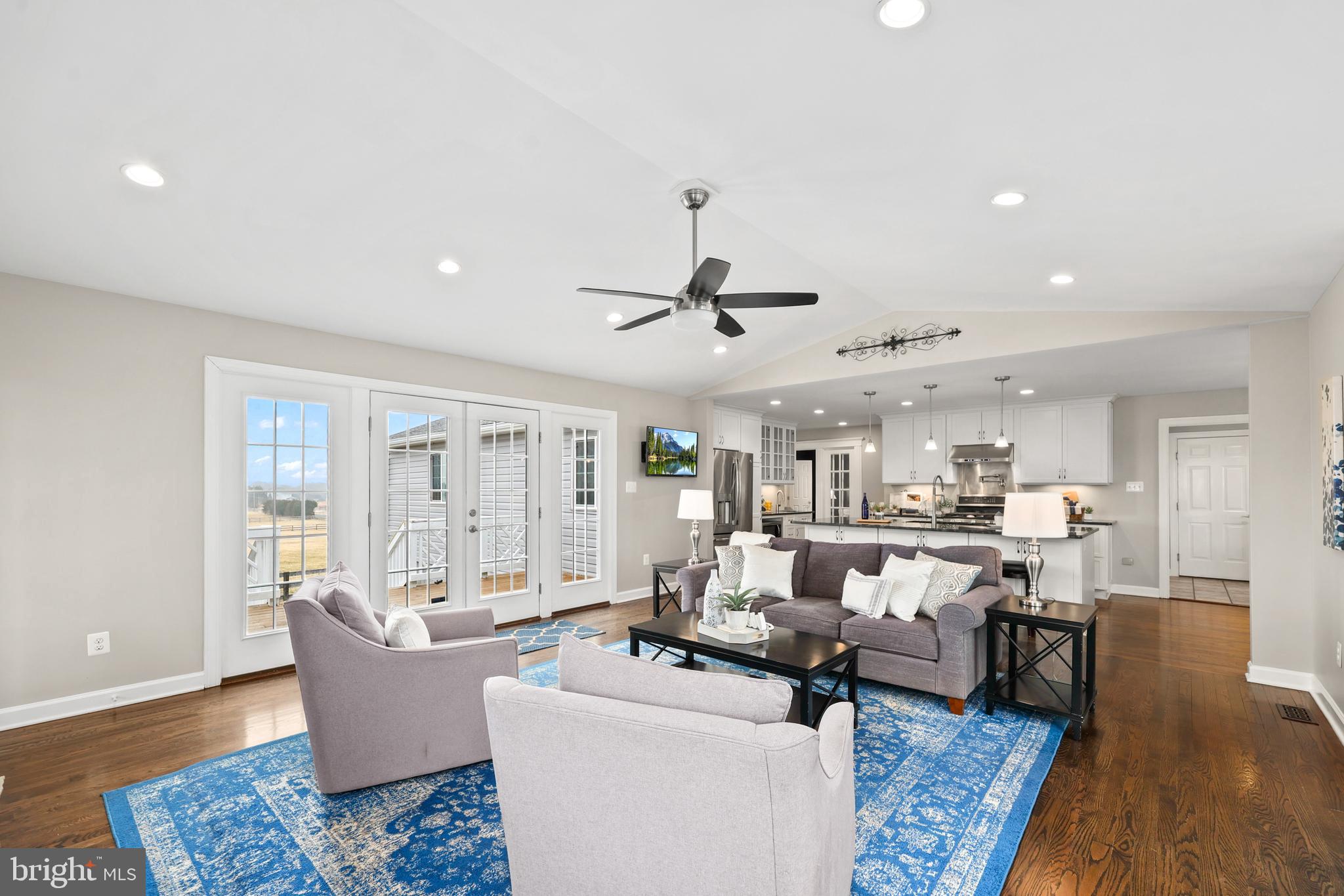 COLVIN FARMS - Residential