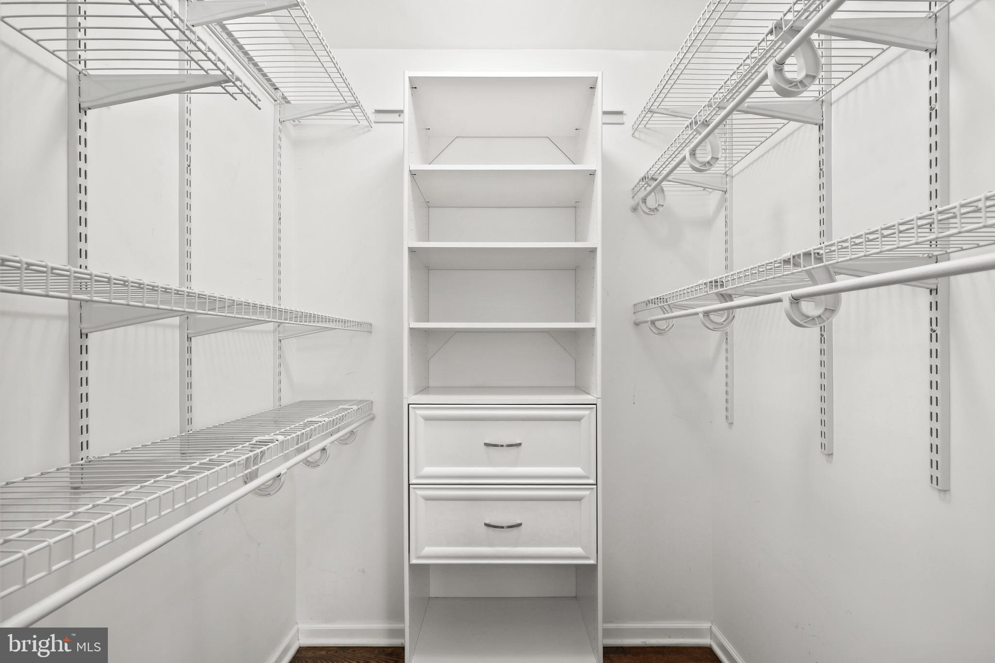 COLVIN FARMS - Residential