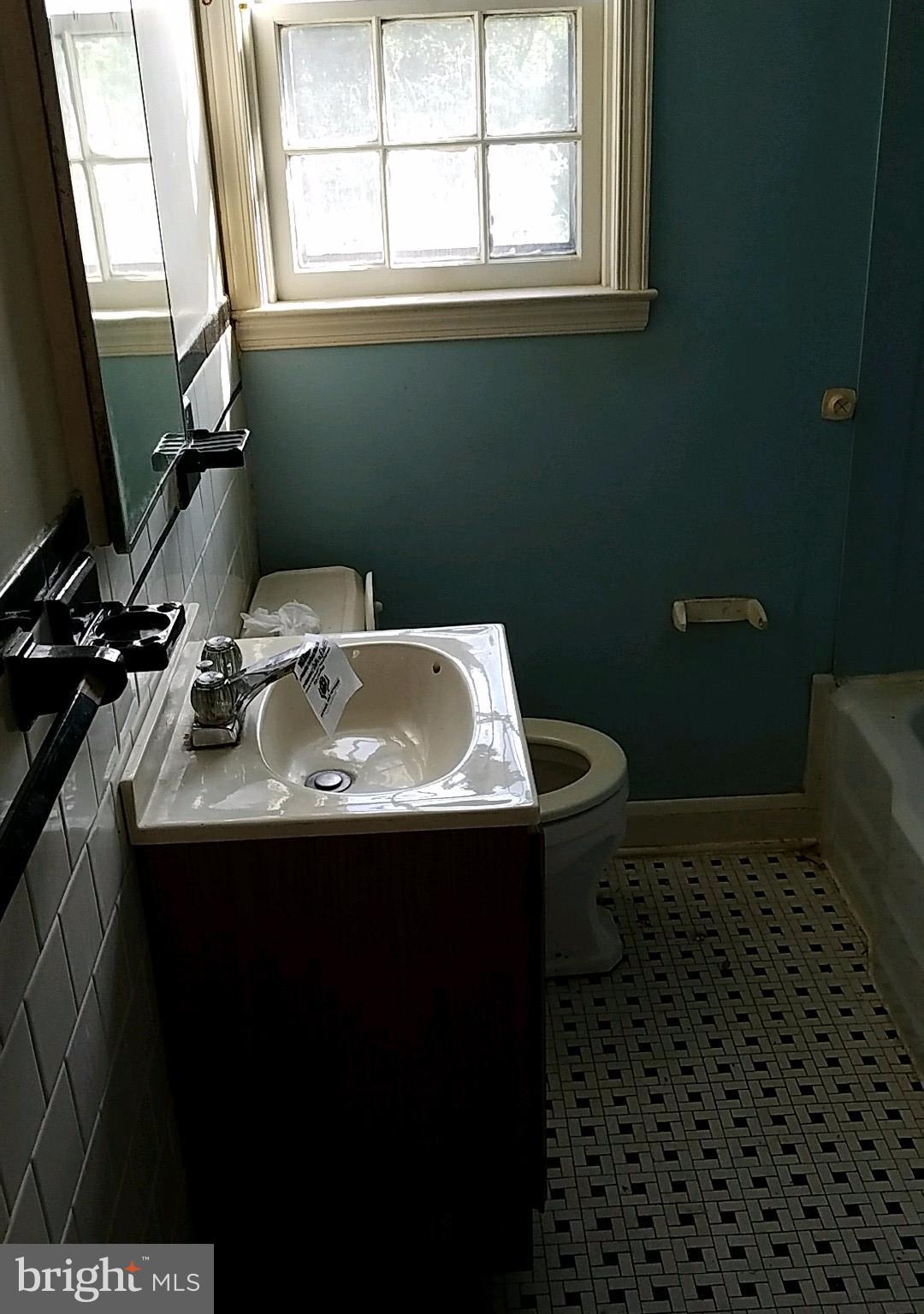 HAMILTON HEIGHTS - Residential