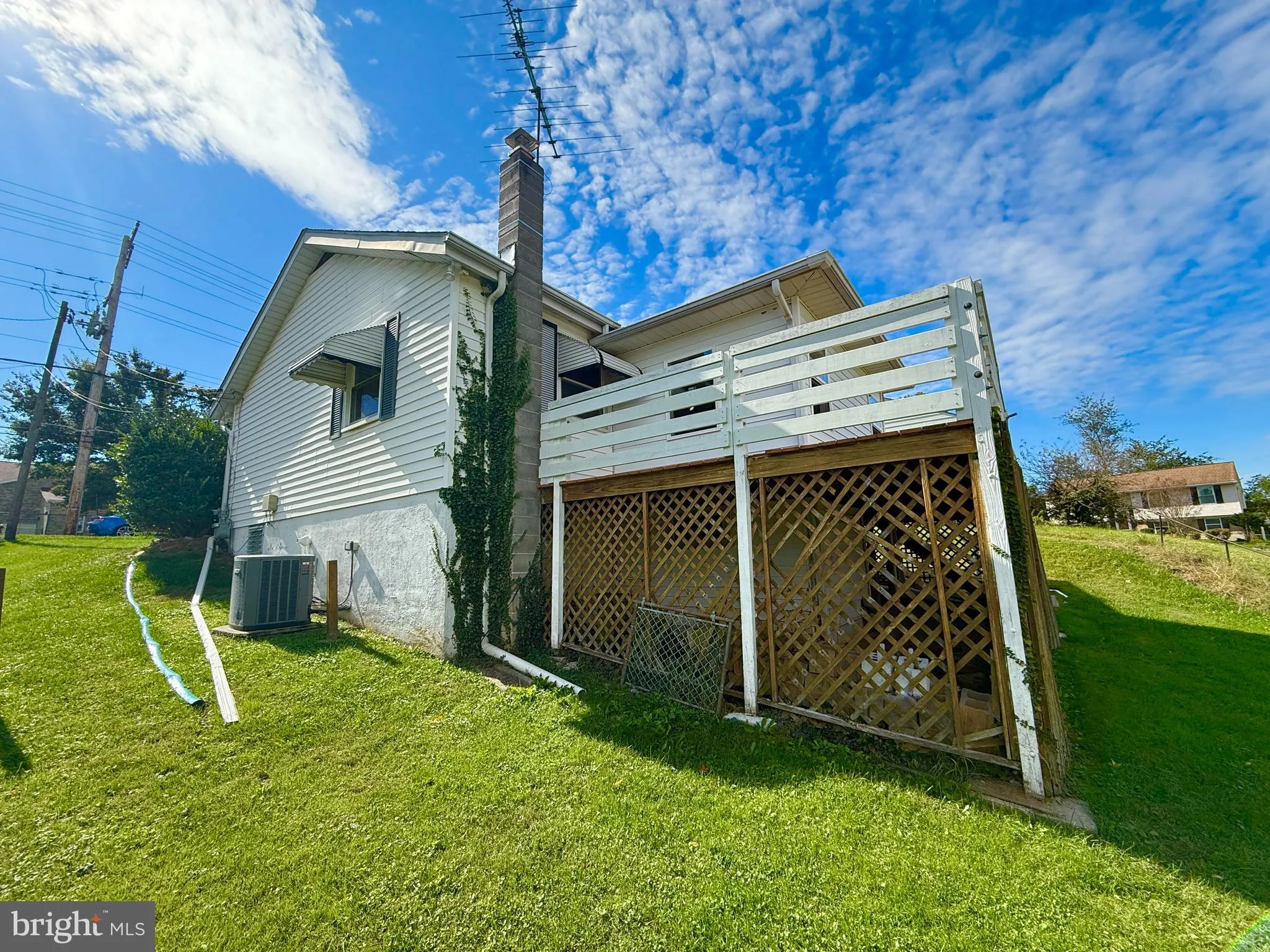 Baltimore, Maryland 21228, United States, 2 Bedrooms Bedrooms, ,1 BathroomBathrooms,Residential,Pending,228526