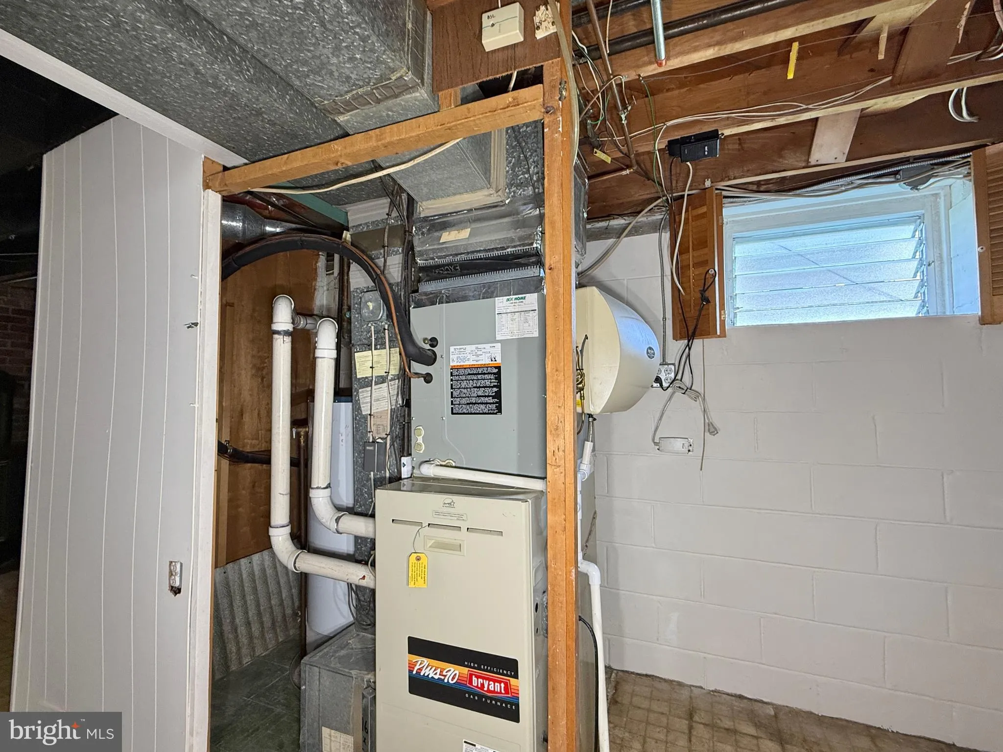 Baltimore, Maryland 21228, United States, 2 Bedrooms Bedrooms, ,1 BathroomBathrooms,Residential,Pending,228526