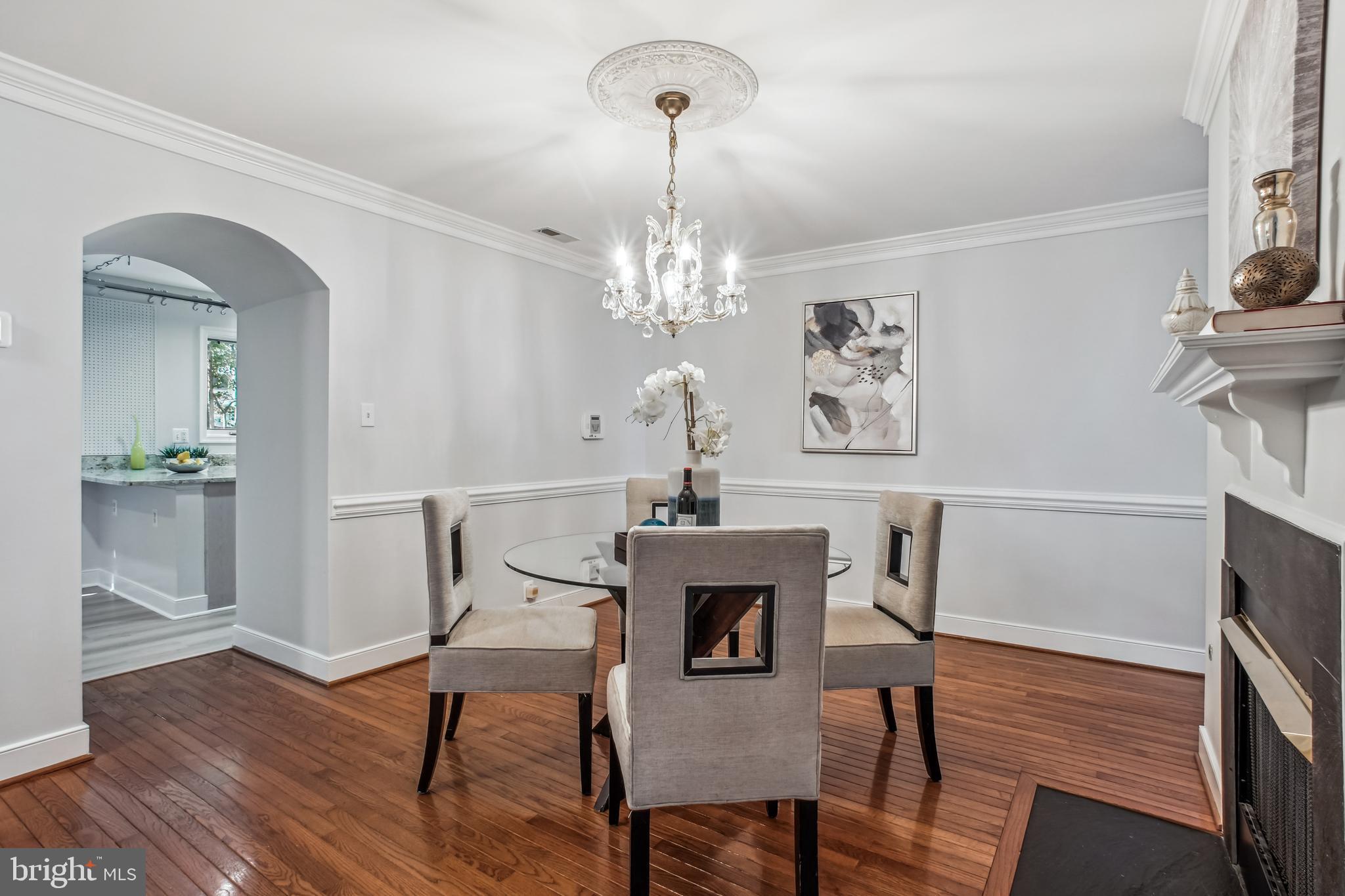 EARLY STREET VILLAGE - Residential