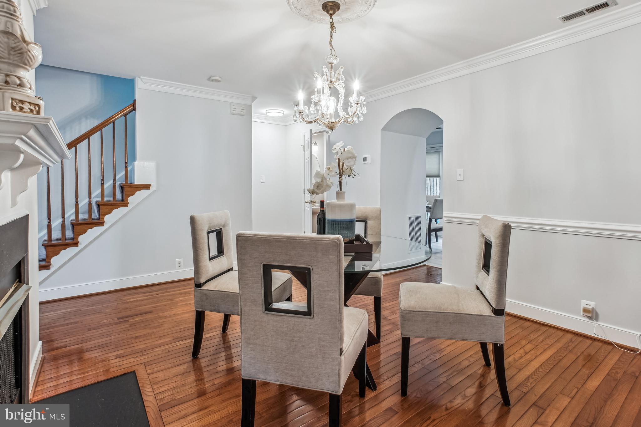 EARLY STREET VILLAGE - Residential