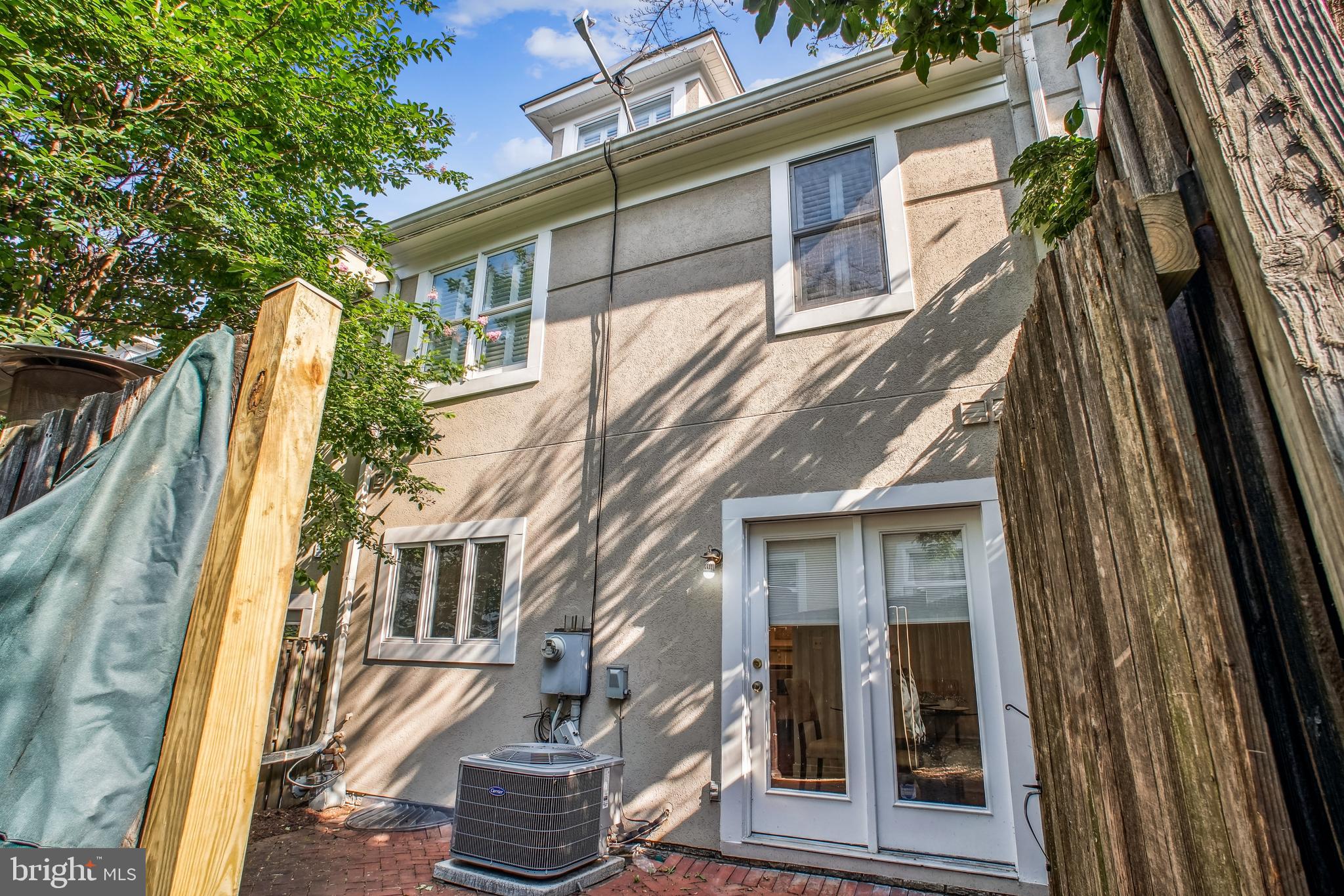 EARLY STREET VILLAGE - Residential