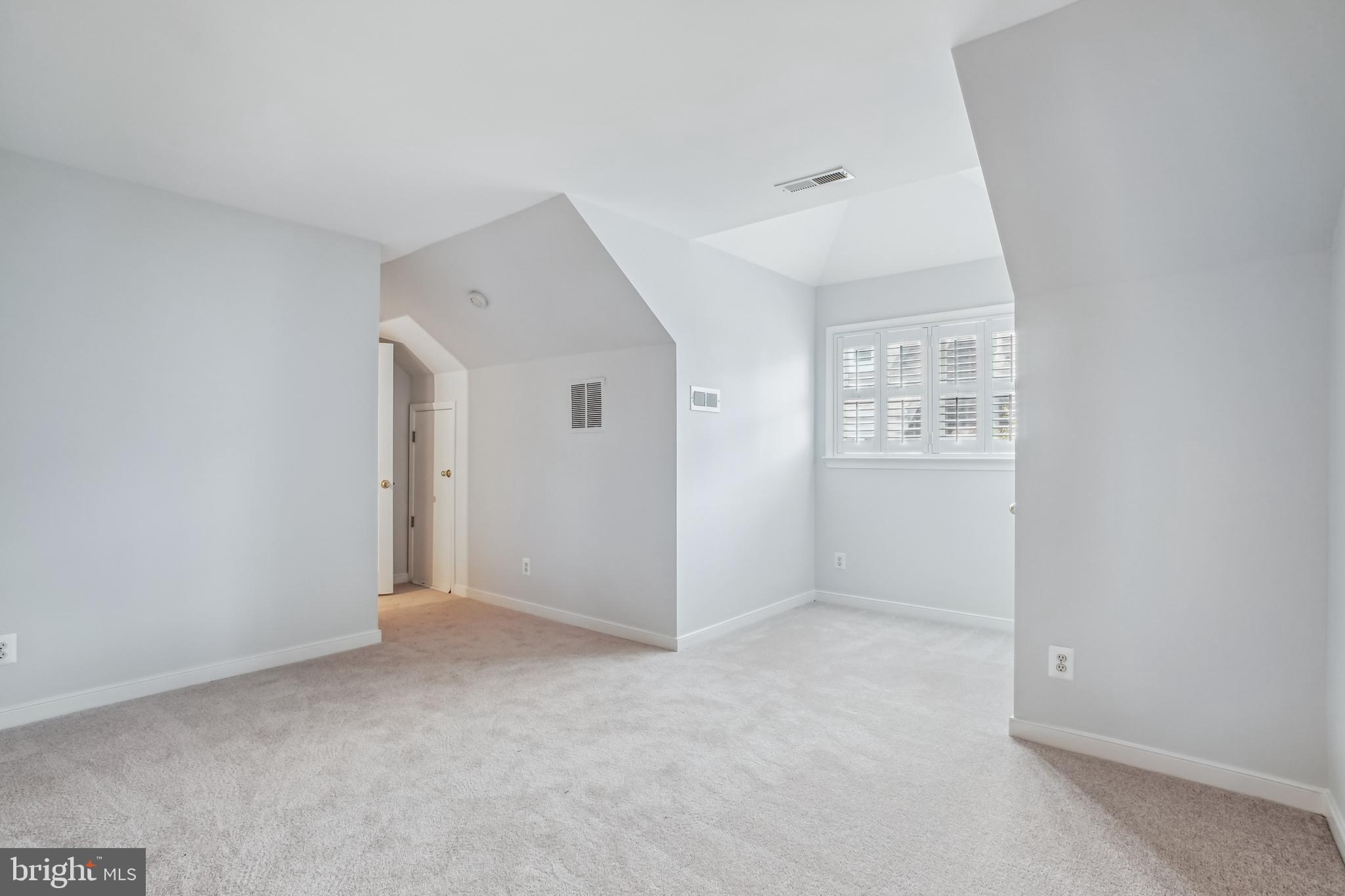 EARLY STREET VILLAGE - Residential