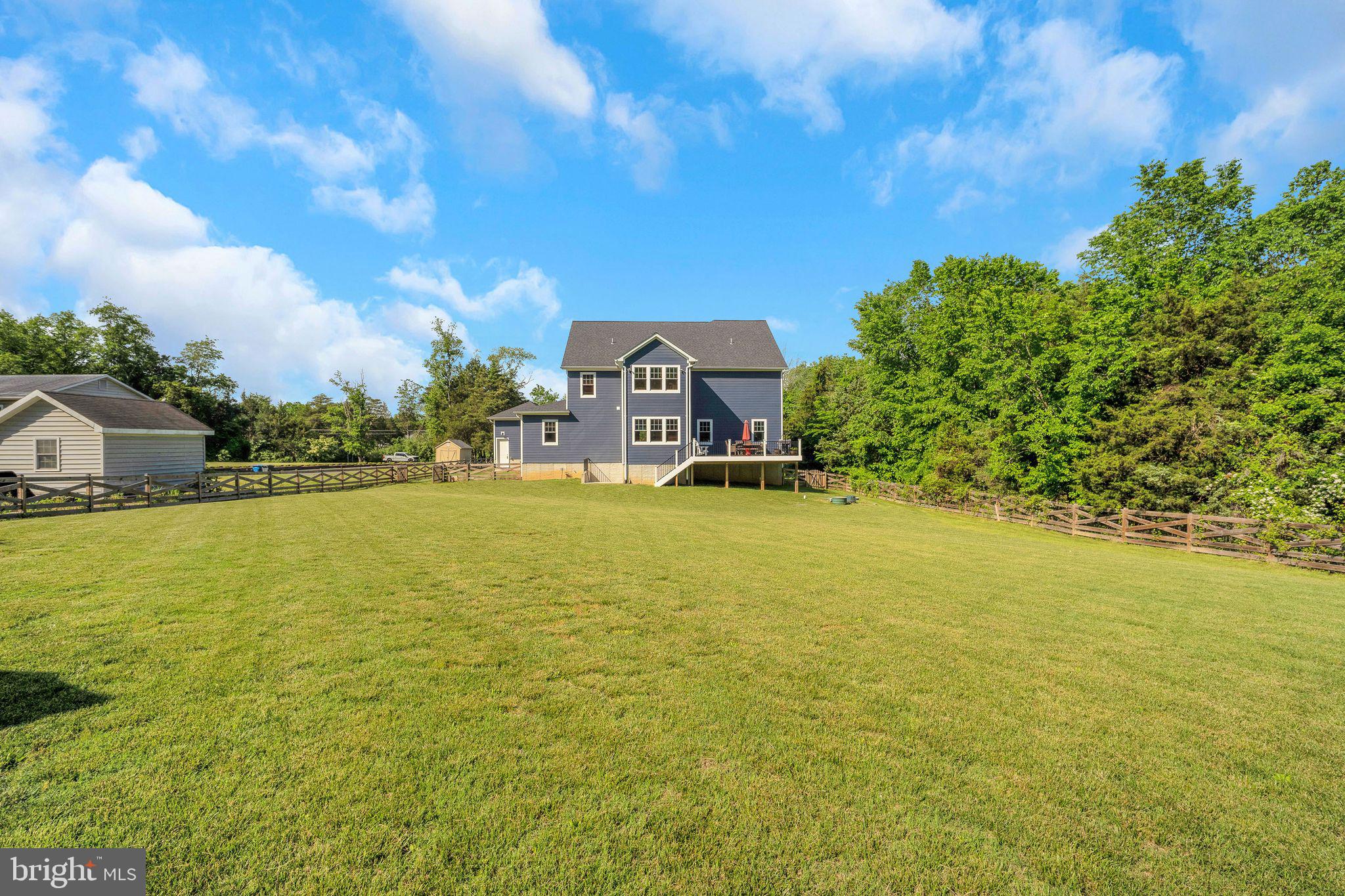 WOODLAWN FARMS - Residential