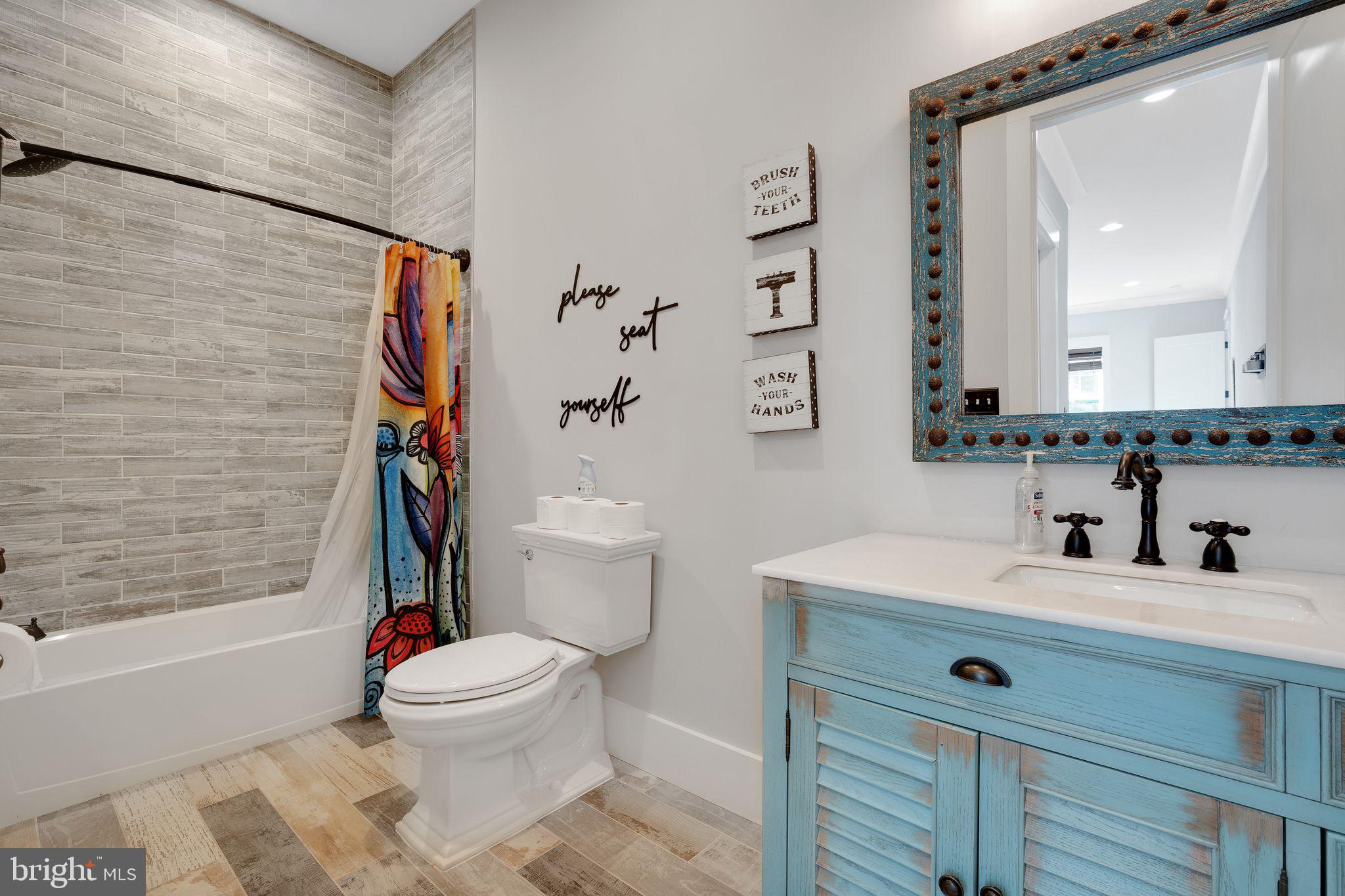 WOODLAWN FARMS - Residential