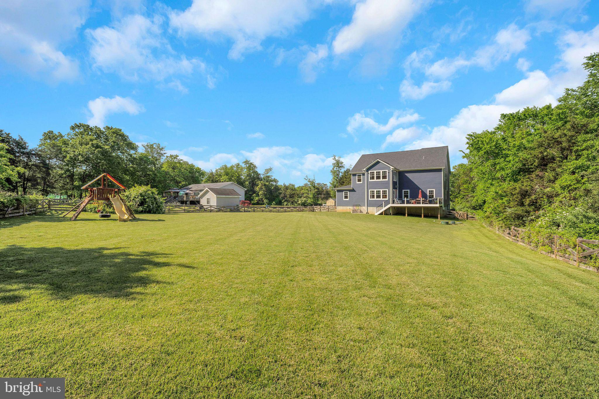 WOODLAWN FARMS - Residential