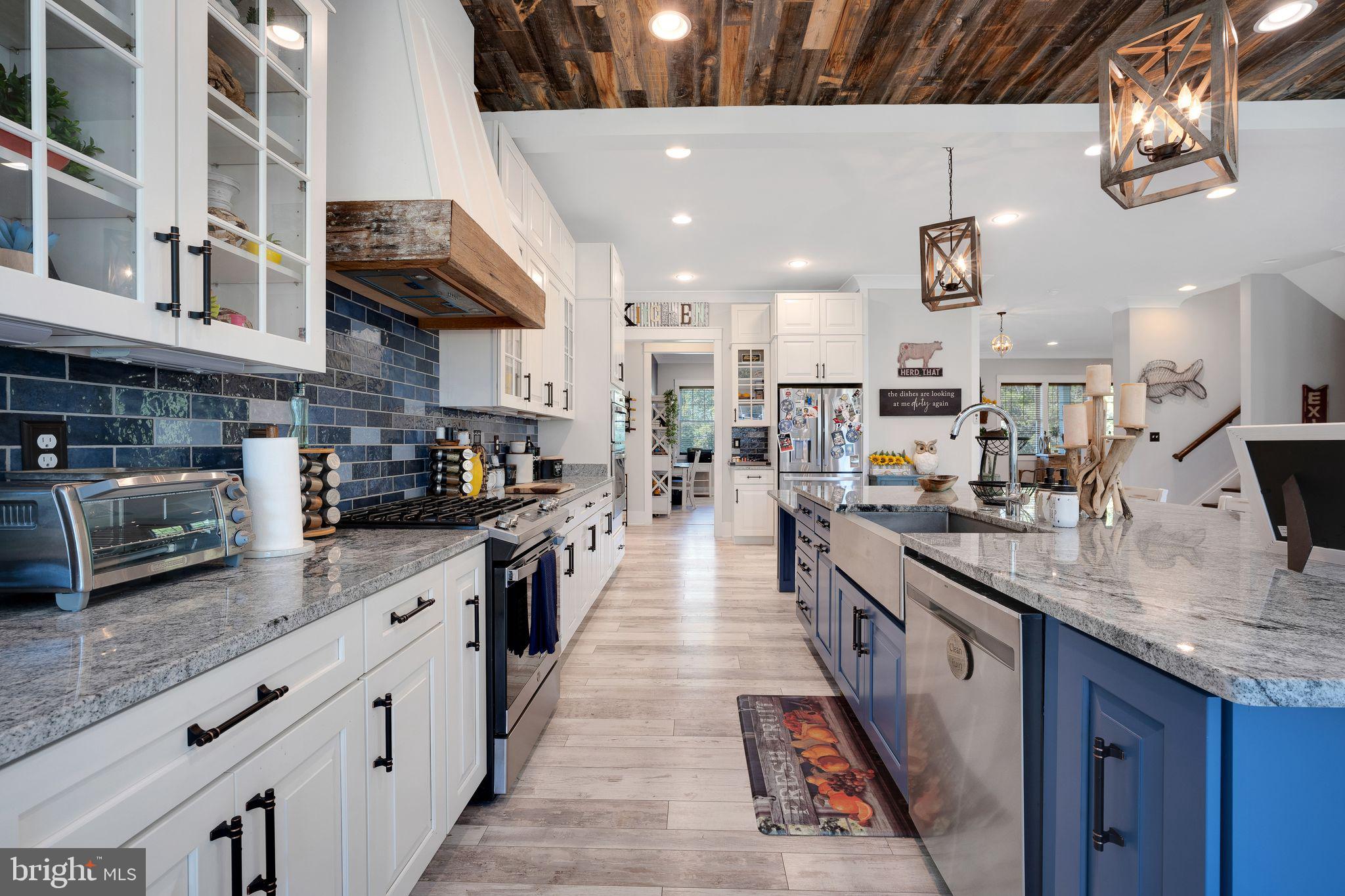 WOODLAWN FARMS - Residential