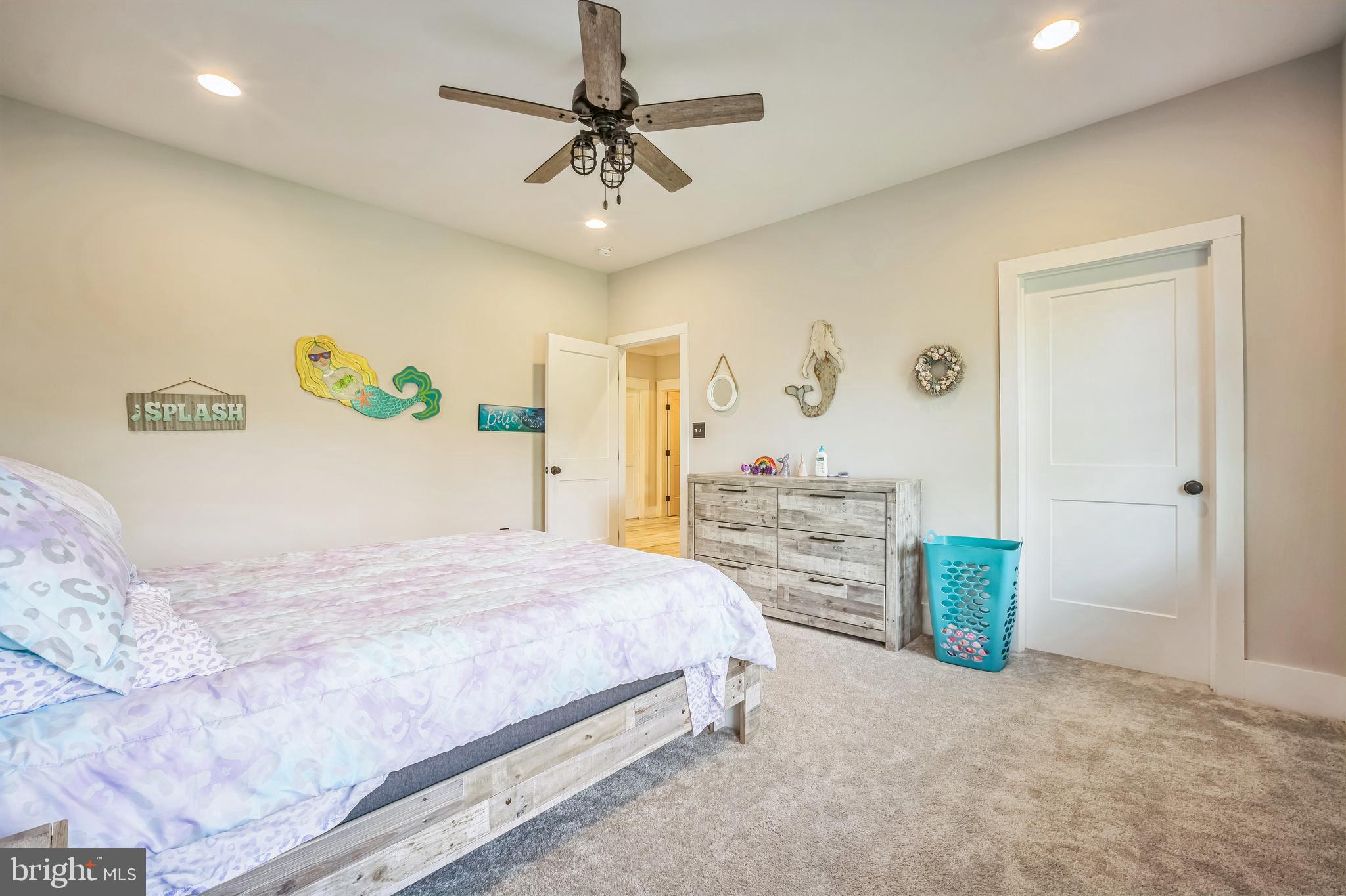 WOODLAWN FARMS - Residential