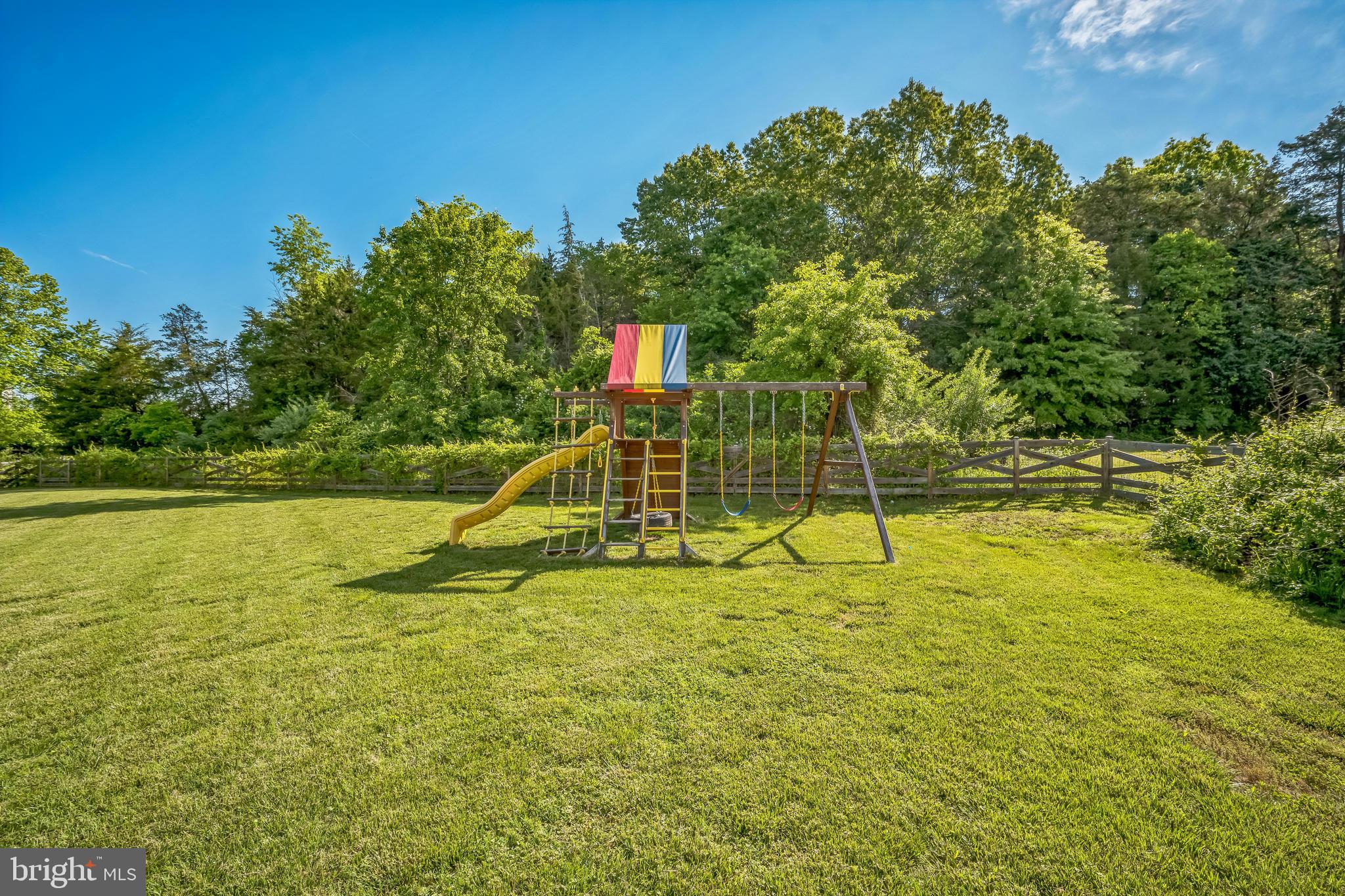 WOODLAWN FARMS - Residential