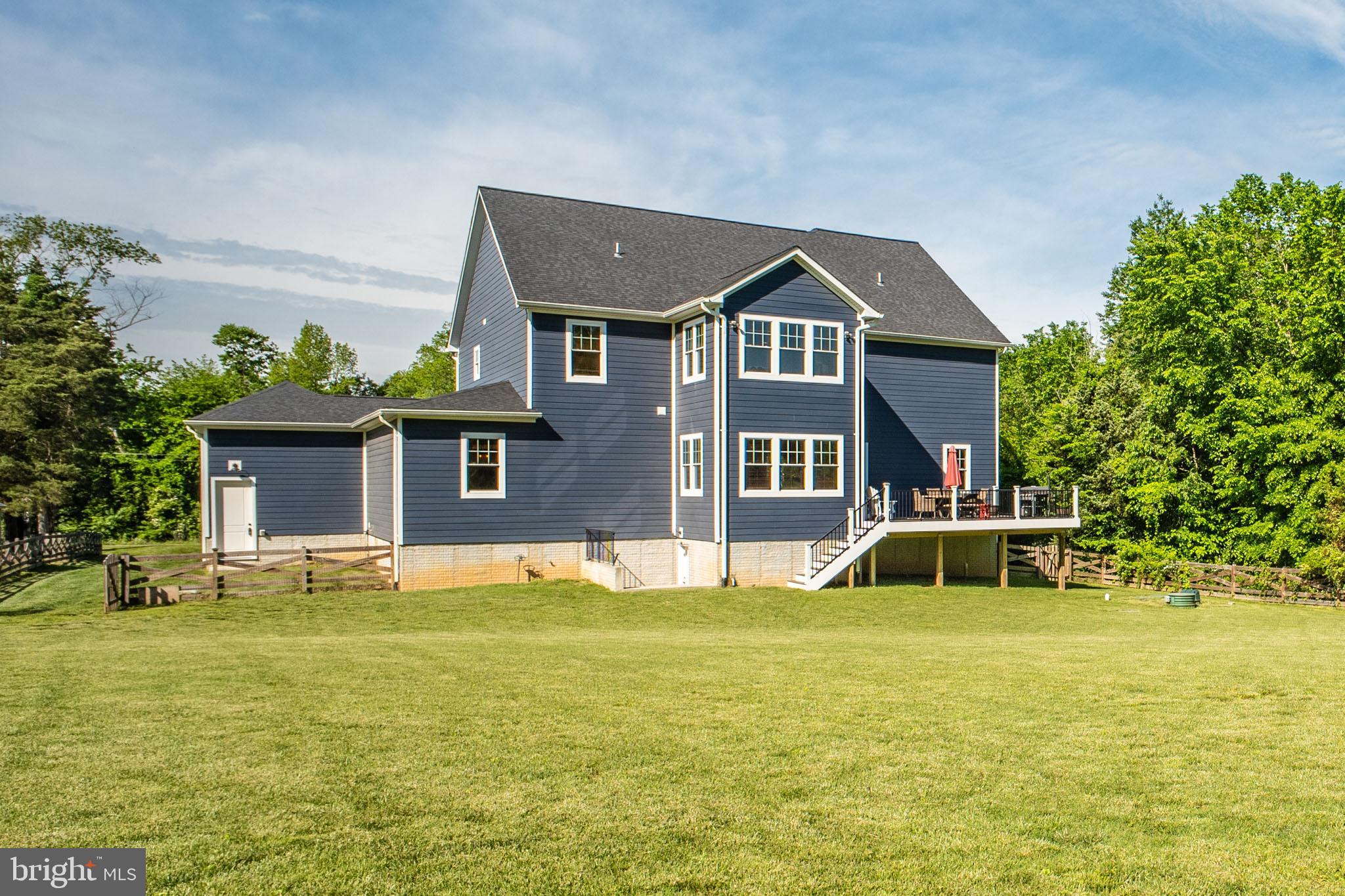 WOODLAWN FARMS - Residential