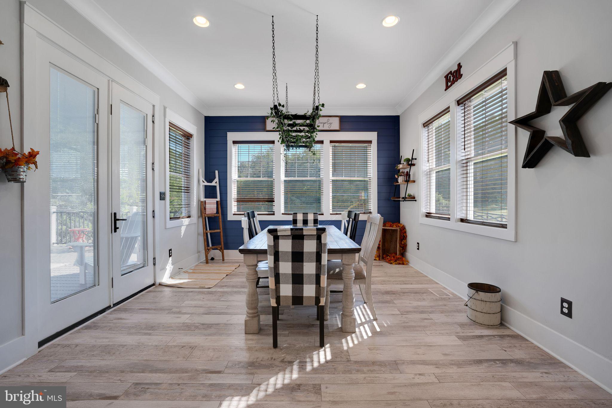 WOODLAWN FARMS - Residential