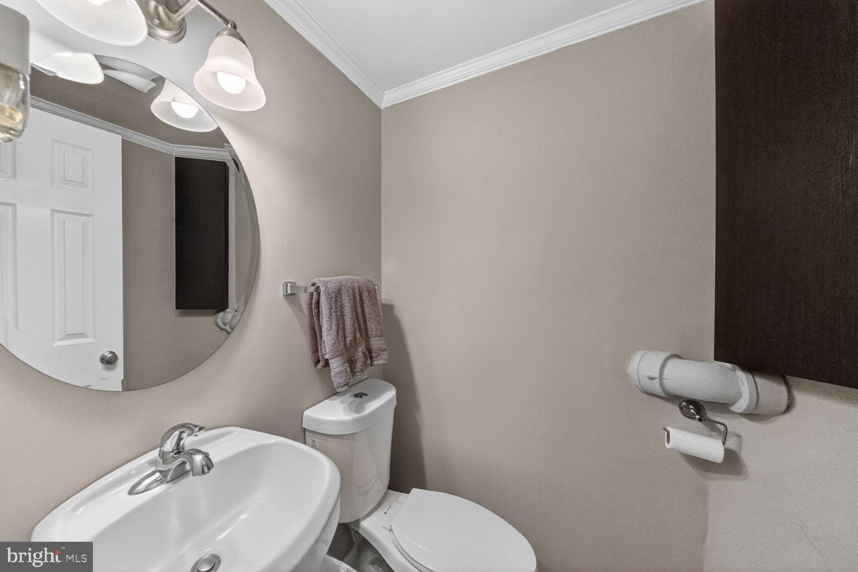HALPINE VILLAGE - Residential
