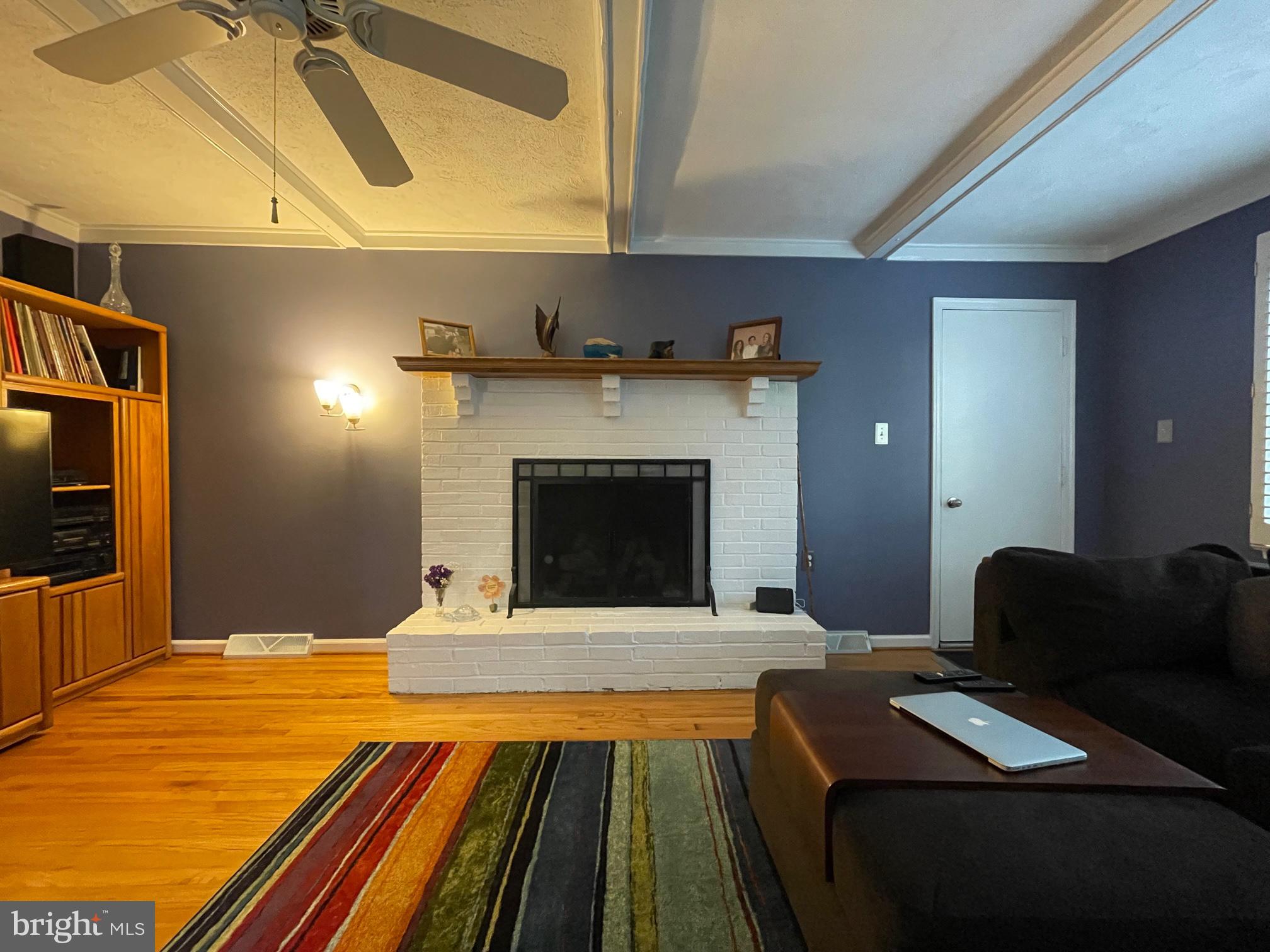 APPLETON ACRES - Residential