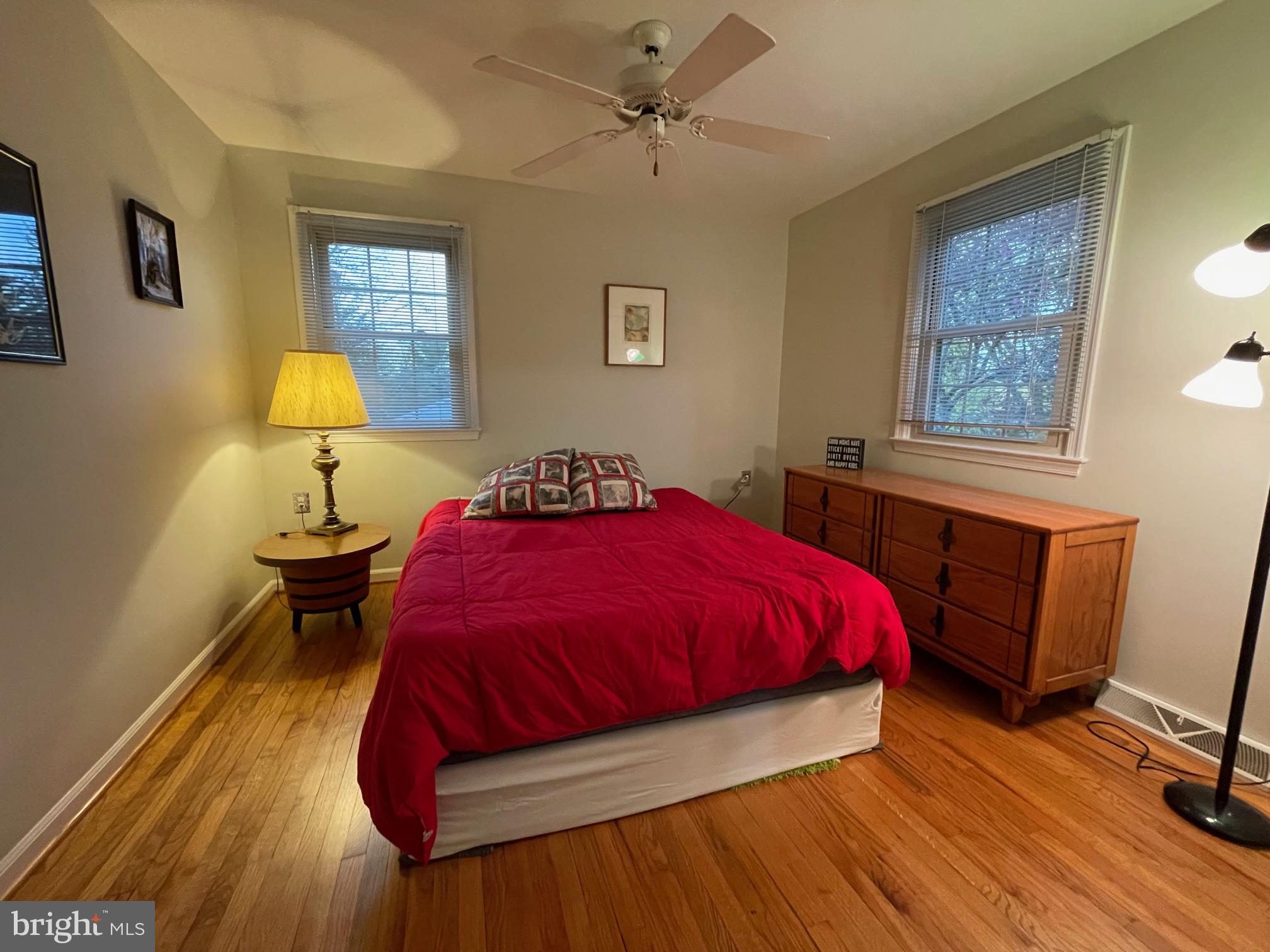 APPLETON ACRES - Residential