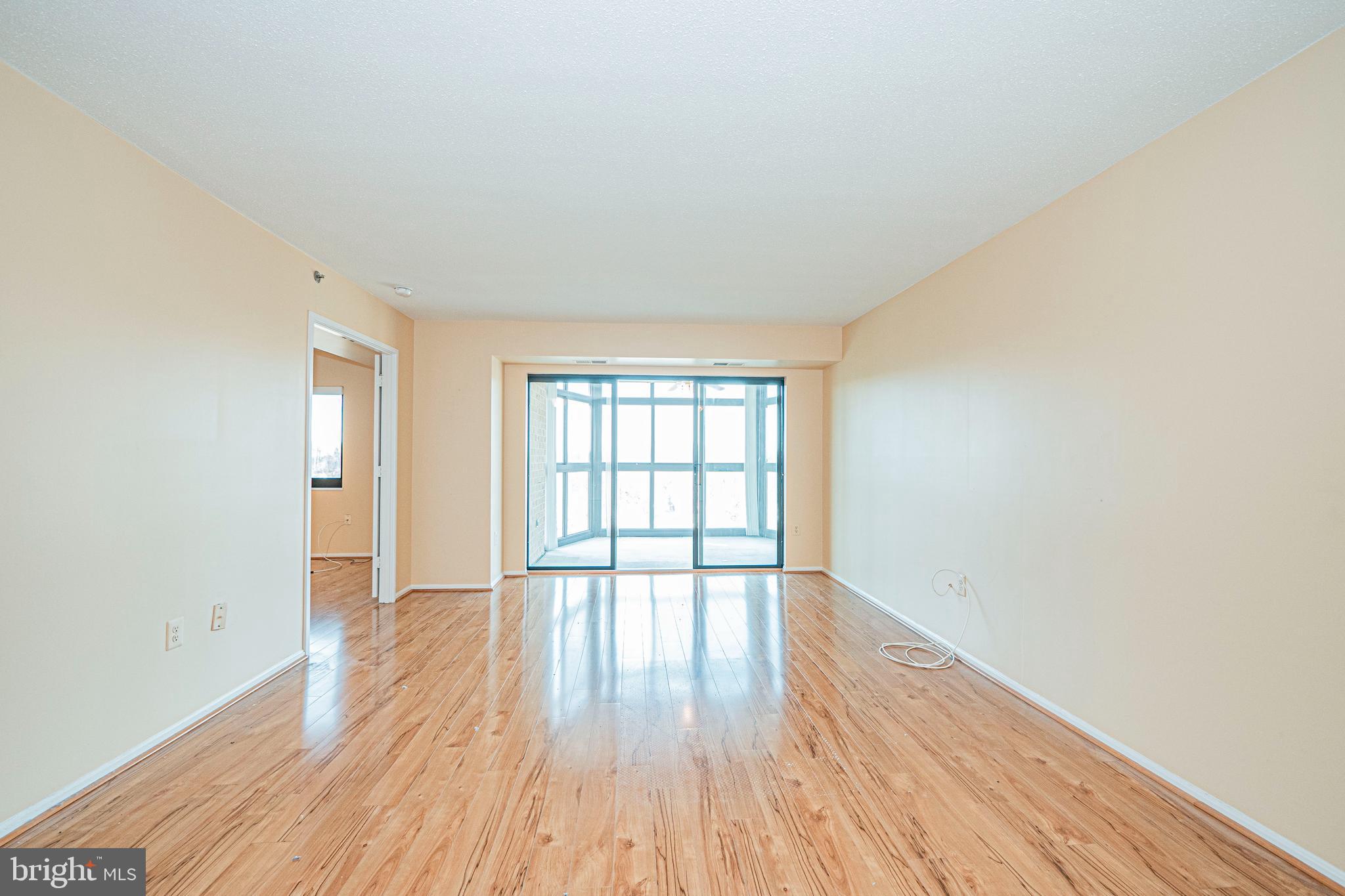 LEISURE WORLD - Residential