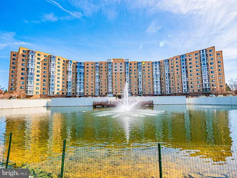 3330 N Leisure World Boulevard Unit 5-1017, Silver Spring, MD 20906 - MLS#: MDMC2171036