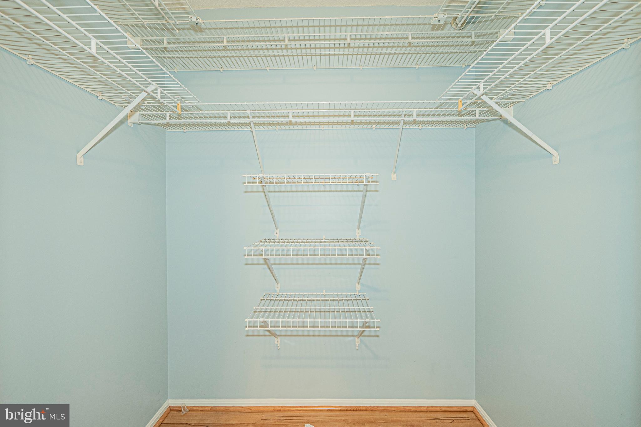 LEISURE WORLD - Residential