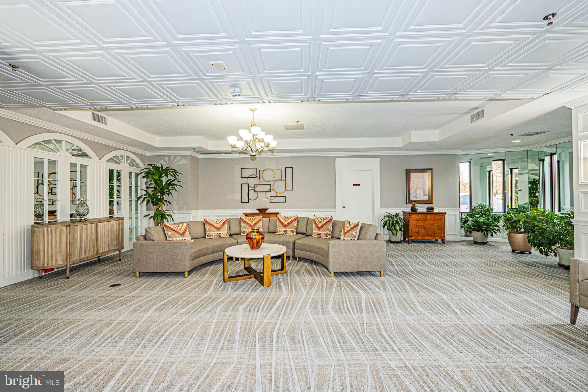 LEISURE WORLD - Residential