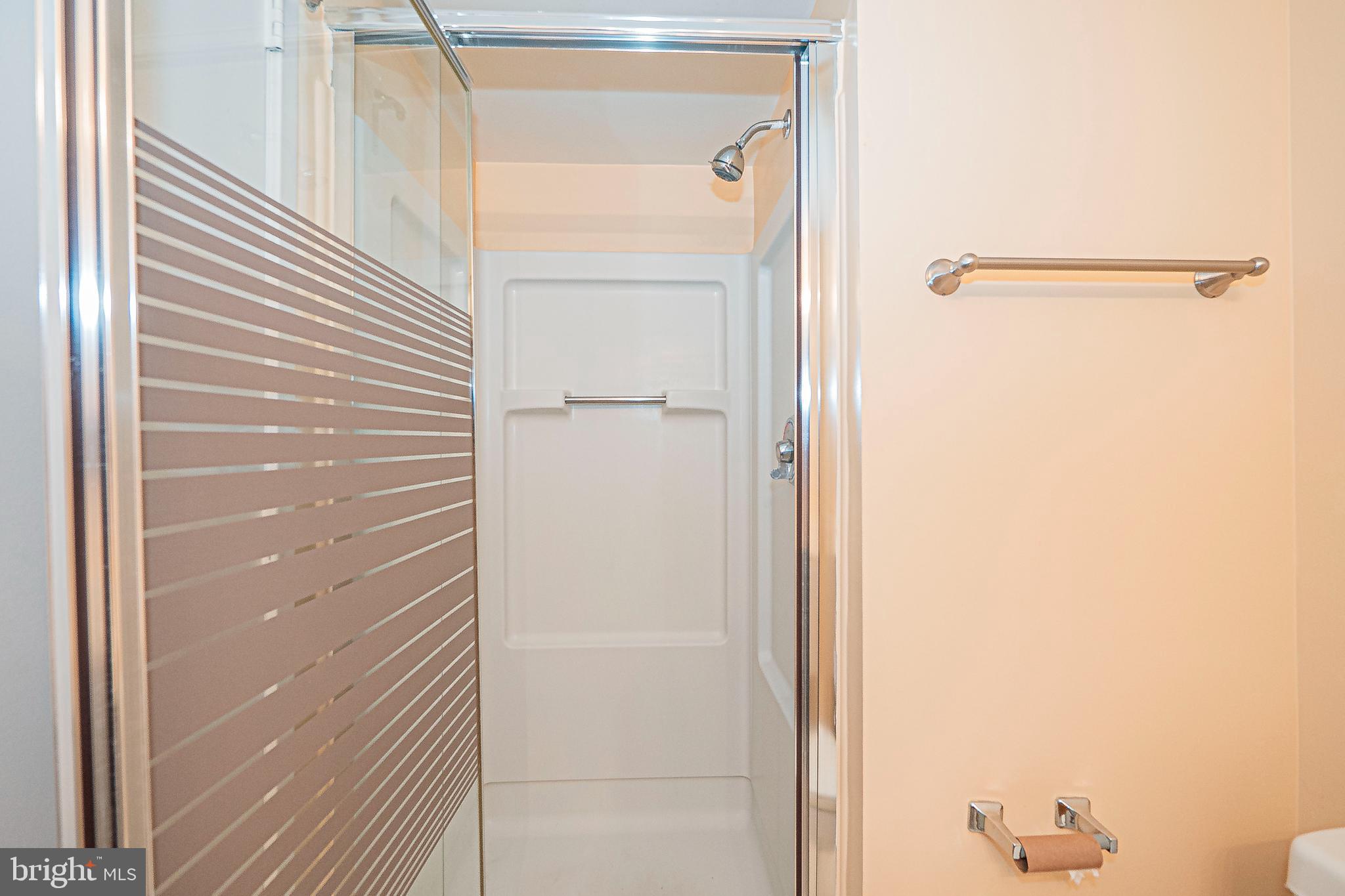 LEISURE WORLD - Residential