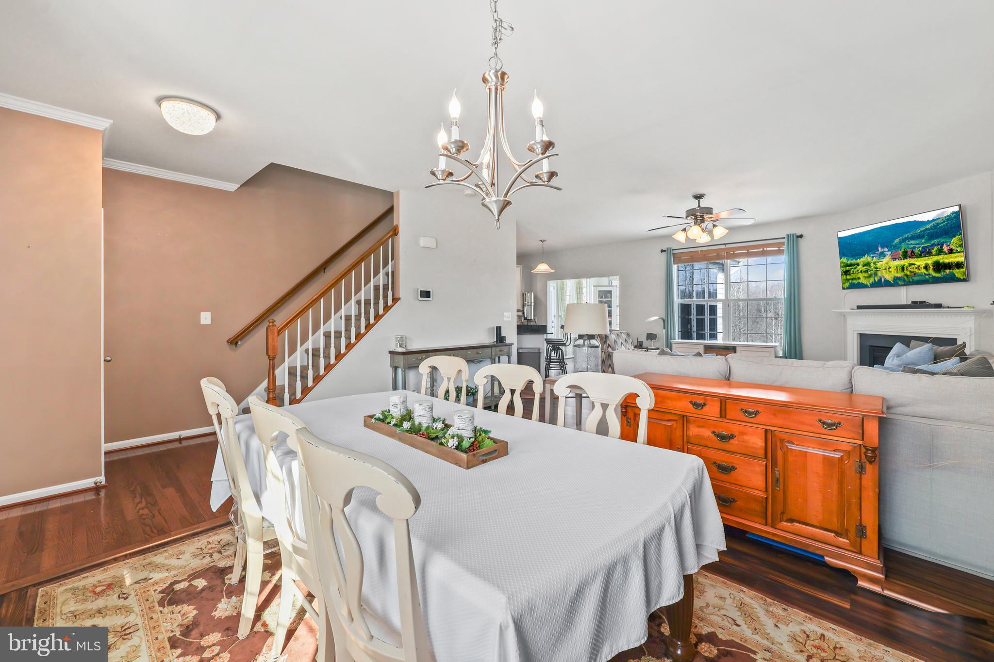 CARRIAGE HILL AT FALLS - Residential