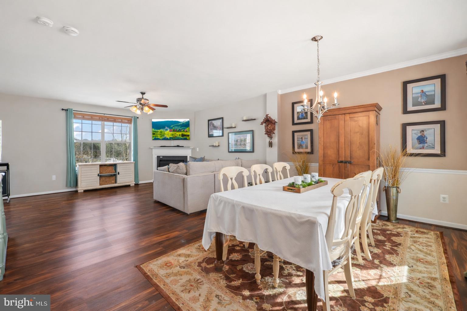 CARRIAGE HILL AT FALLS - Residential