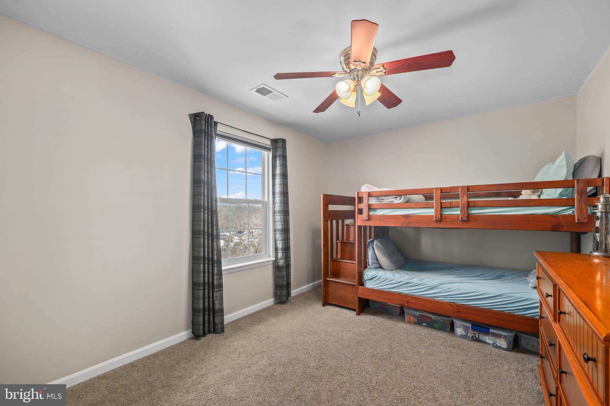 CARRIAGE HILL AT FALLS - Residential