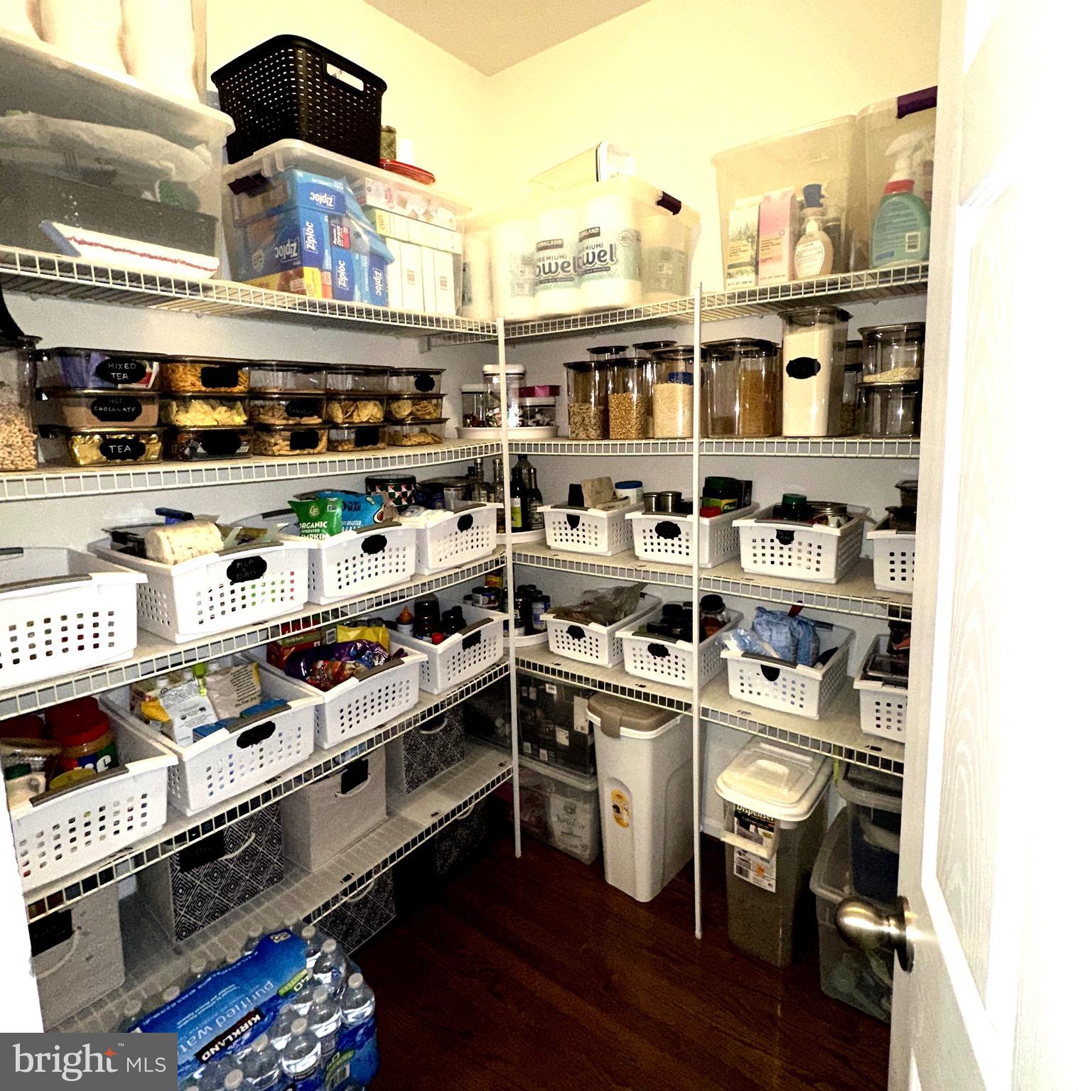 CARRIAGE HILL AT FALLS - Residential