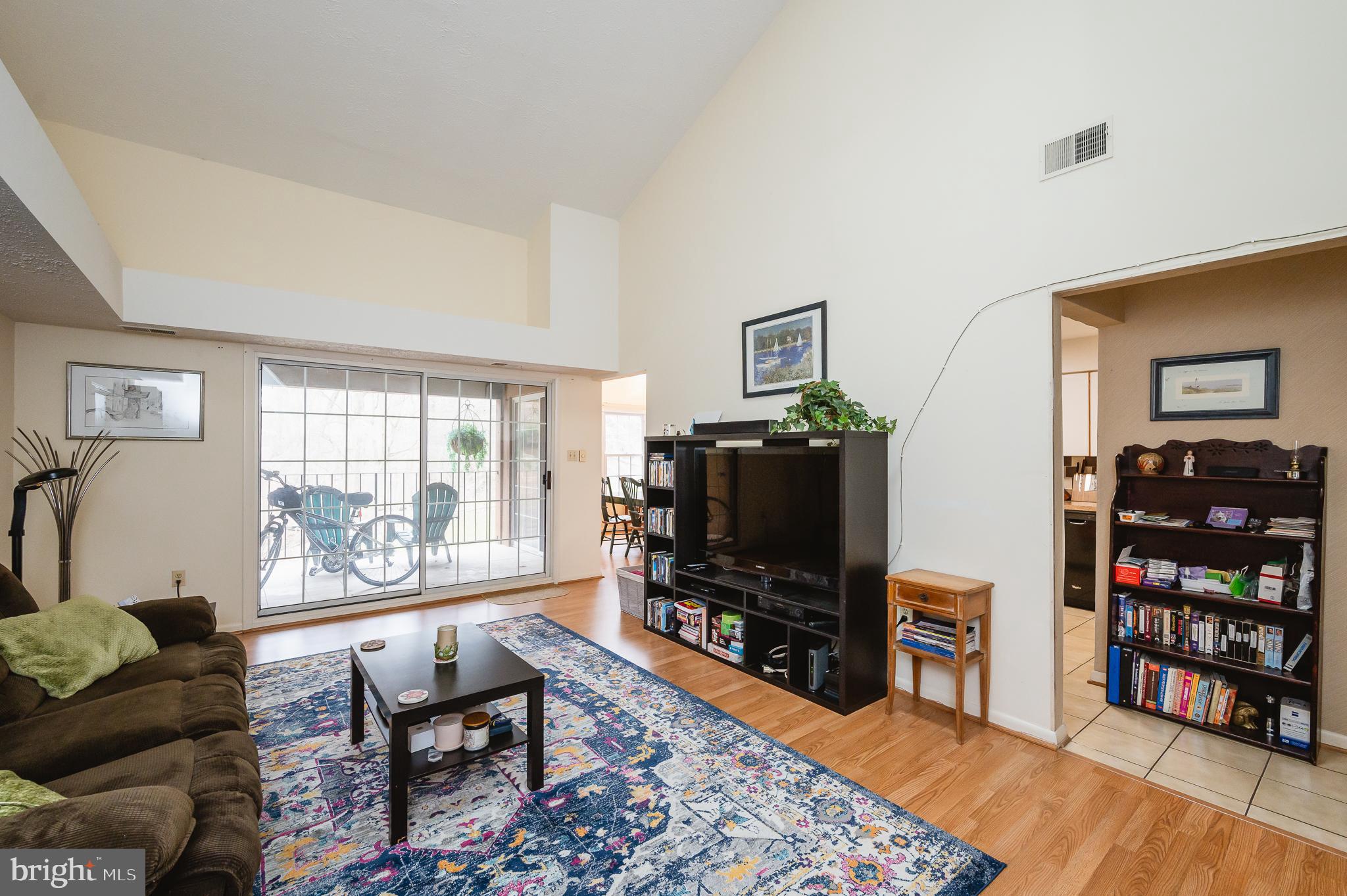 THE FALLS GARDEN - Residential