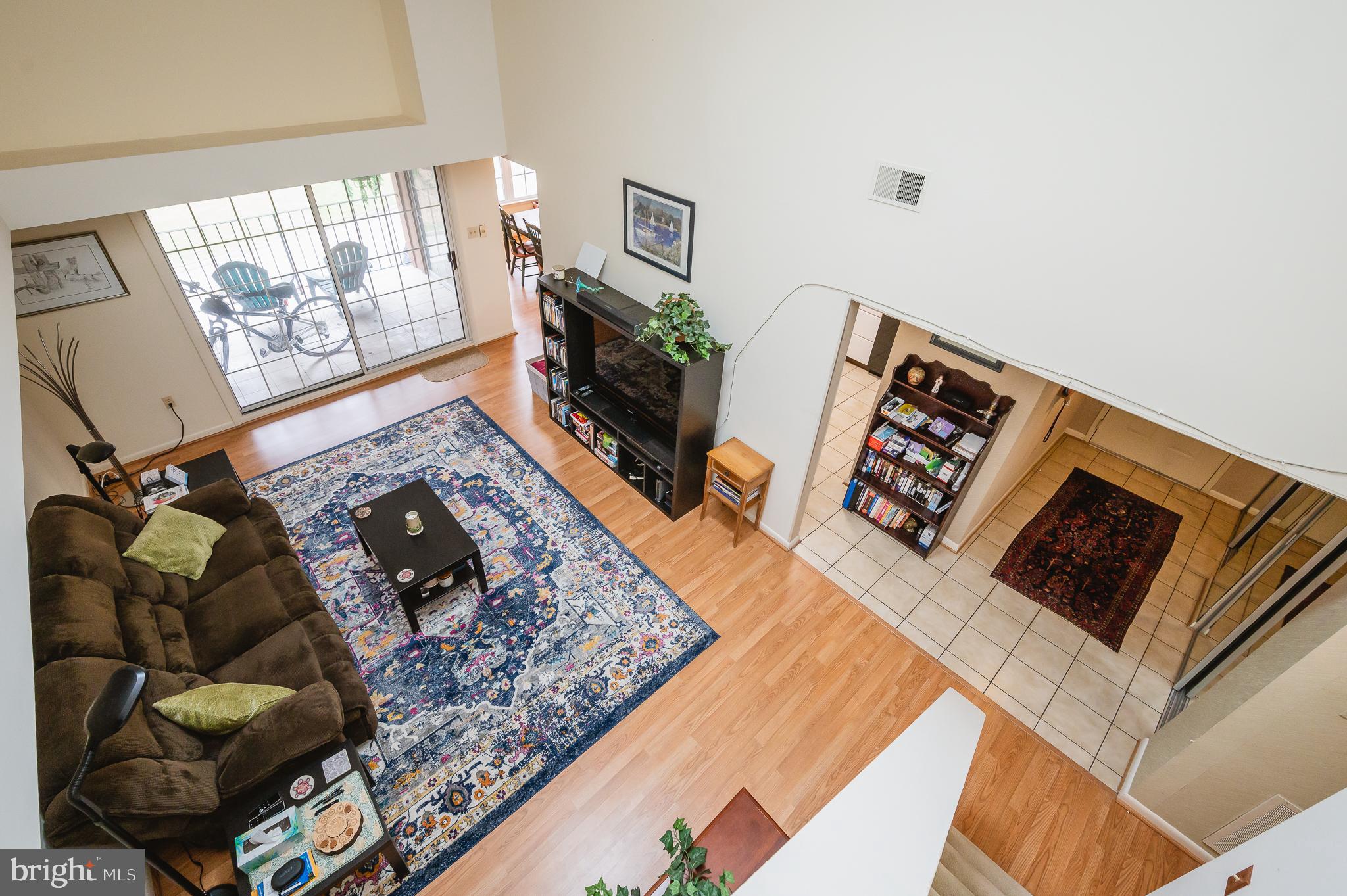 THE FALLS GARDEN - Residential