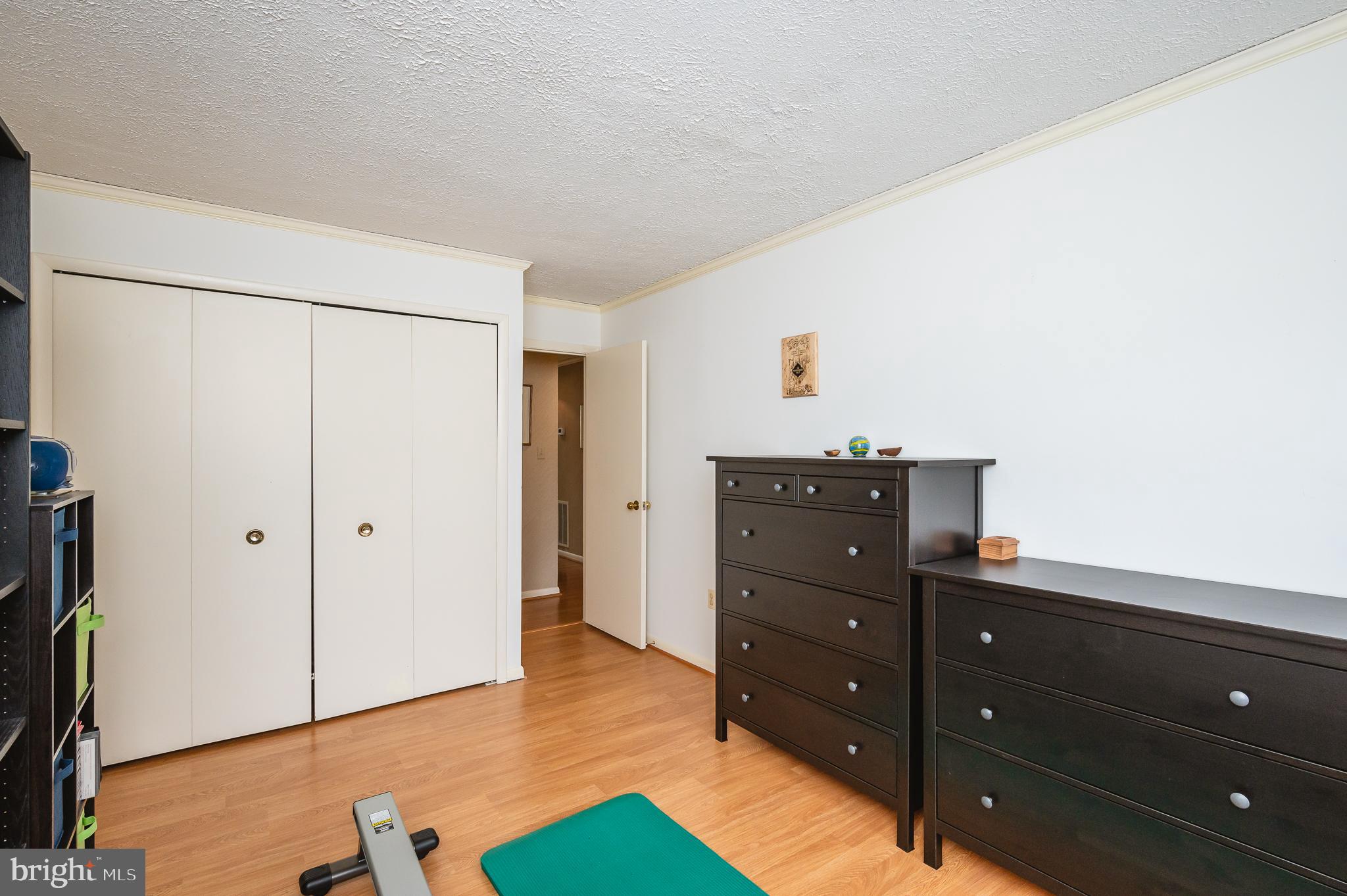 THE FALLS GARDEN - Residential