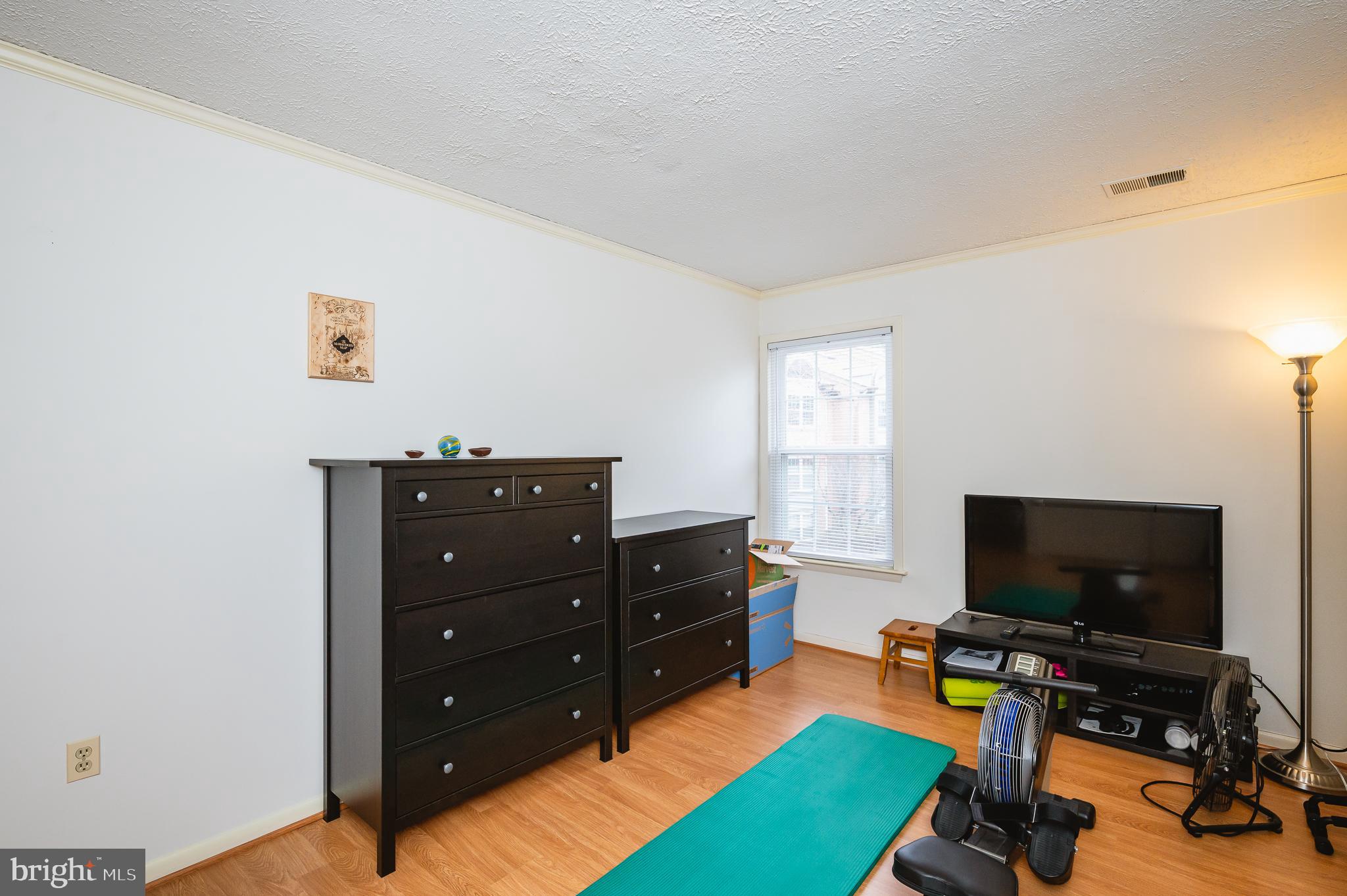 THE FALLS GARDEN - Residential