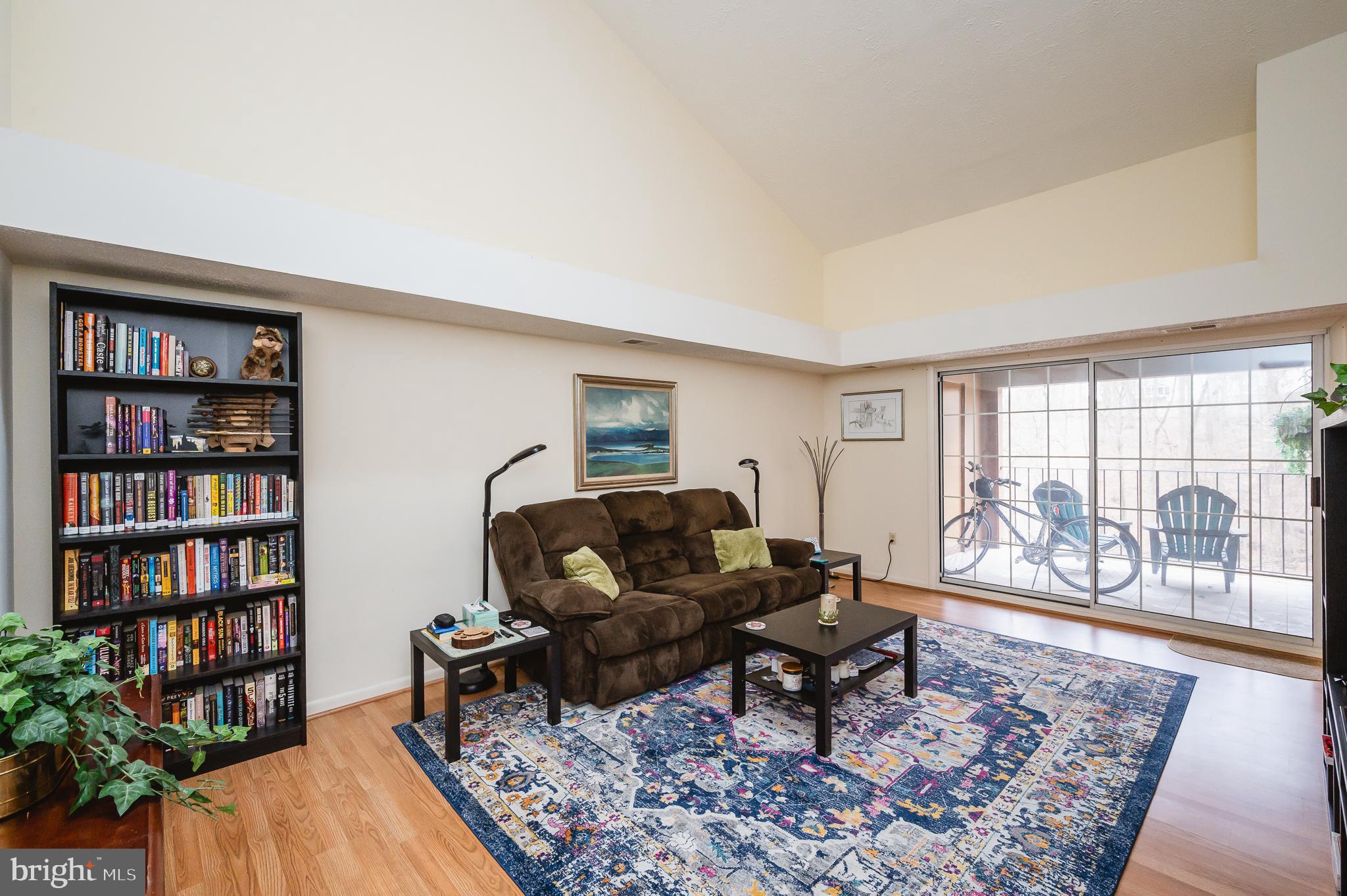 THE FALLS GARDEN - Residential