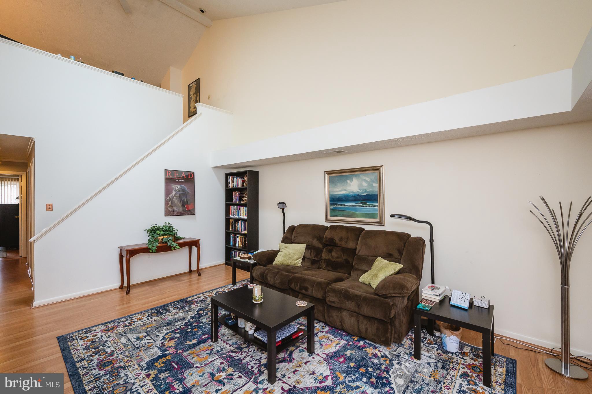 THE FALLS GARDEN - Residential