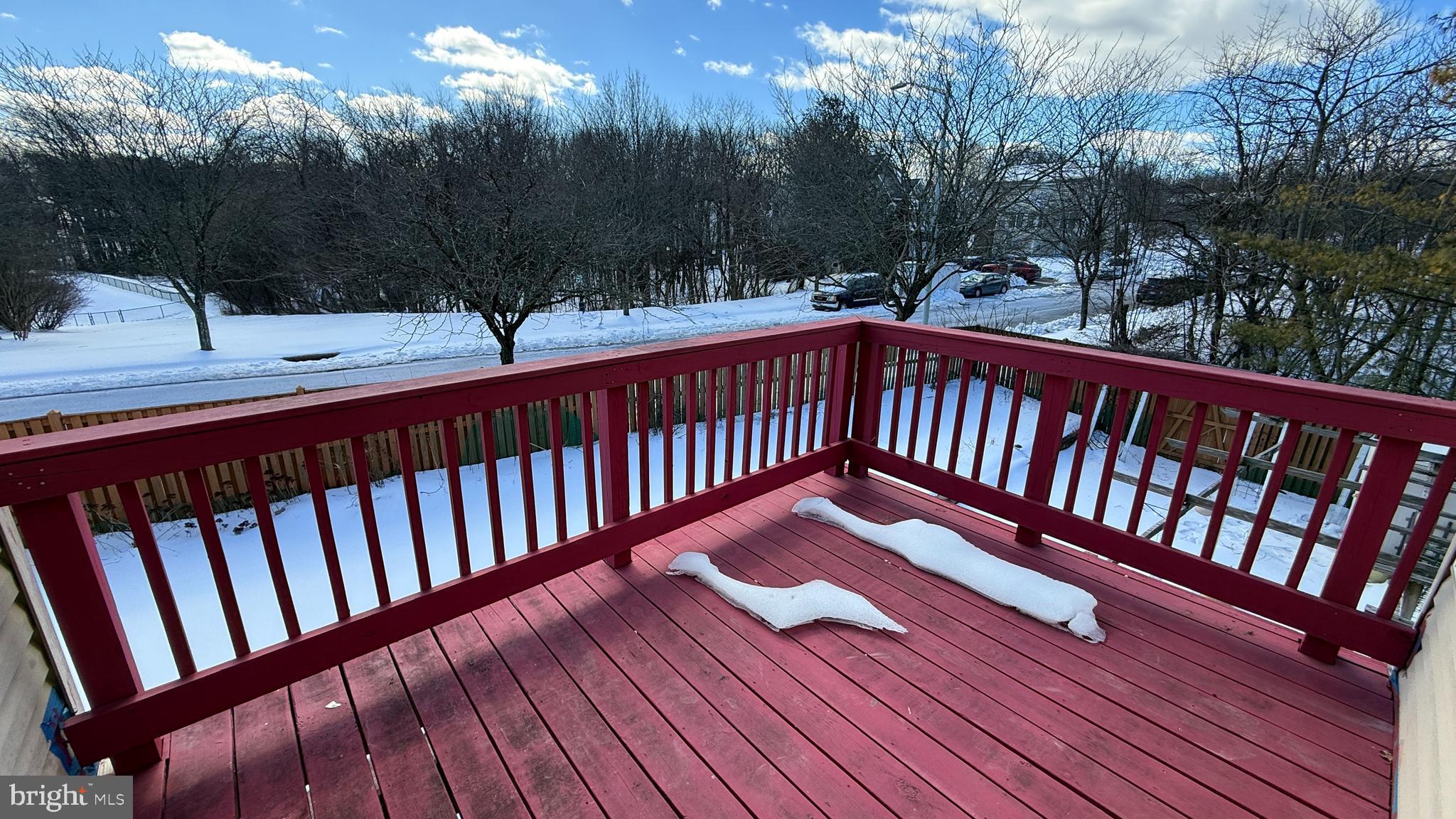 RIDGE COMMONS - Residential