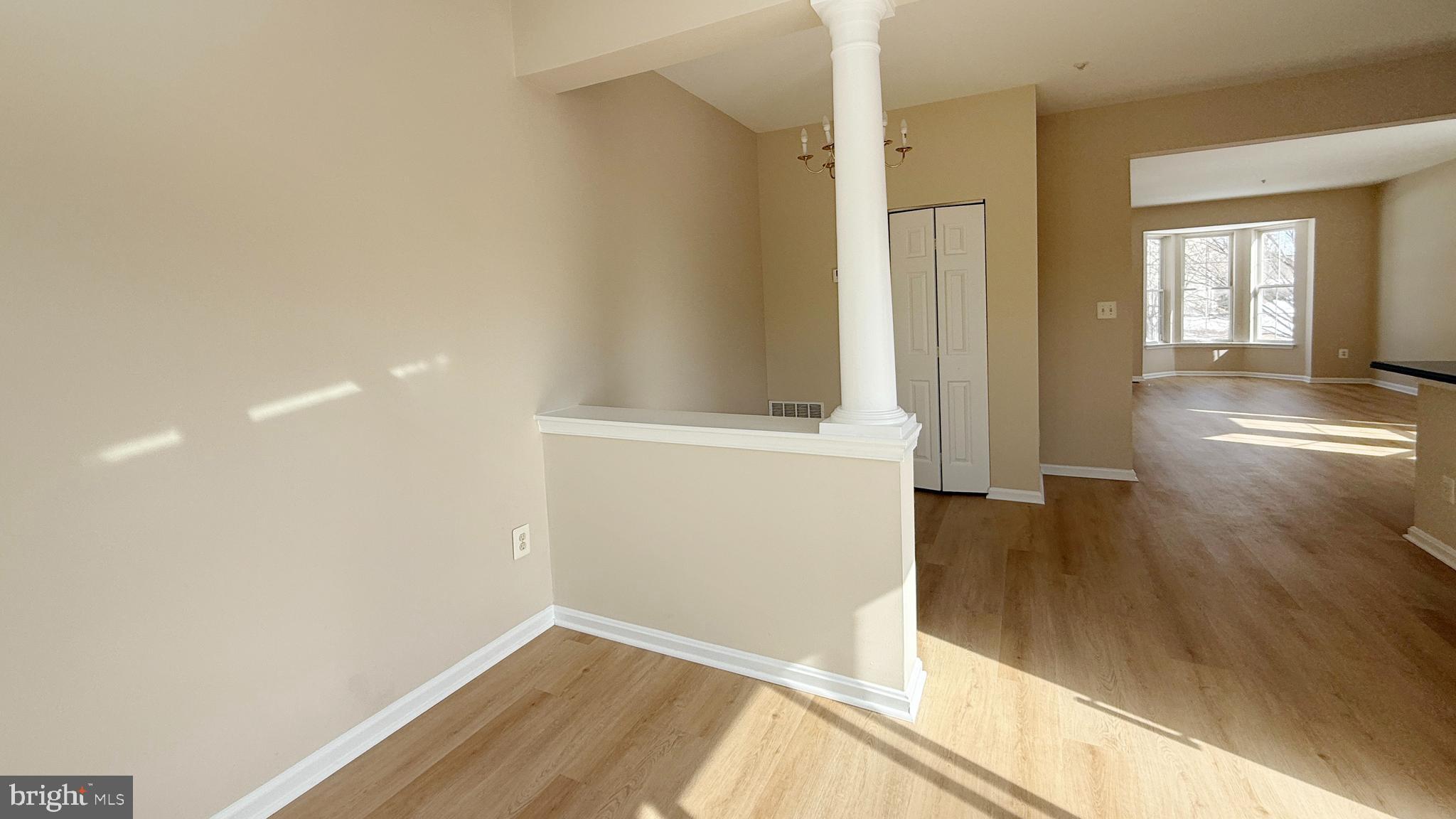 RIDGE COMMONS - Residential