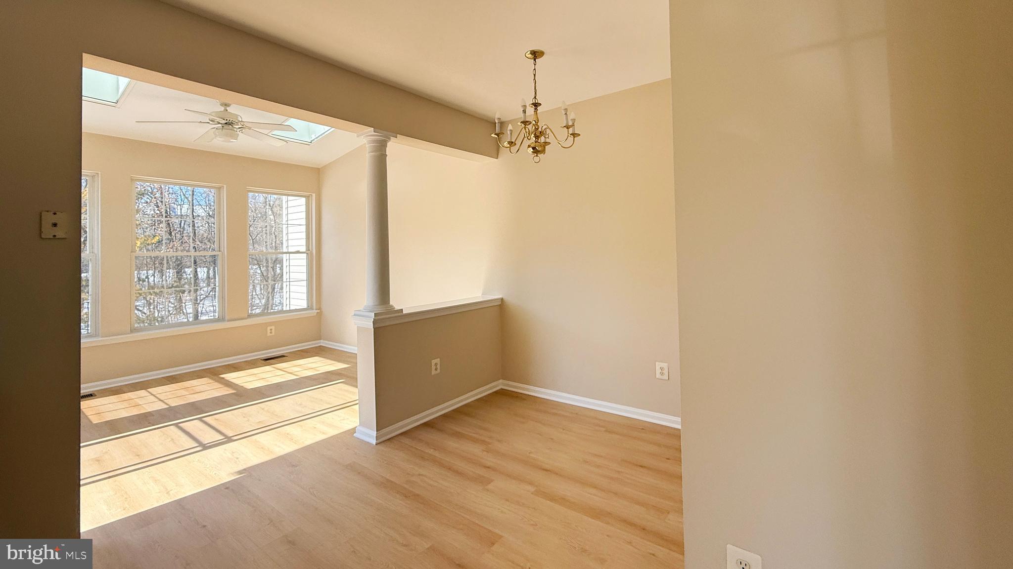 RIDGE COMMONS - Residential