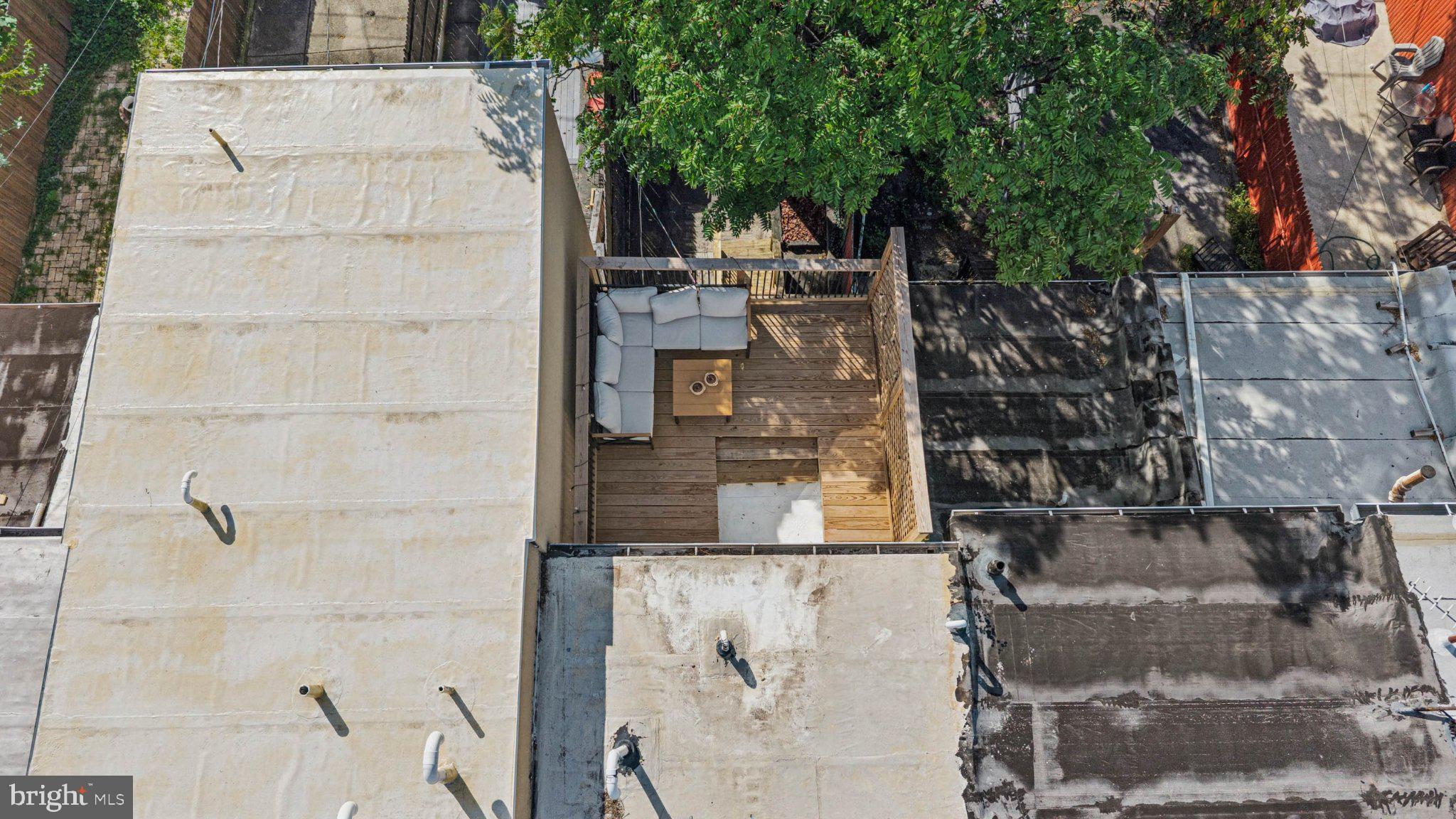 612 SCOTT STREET