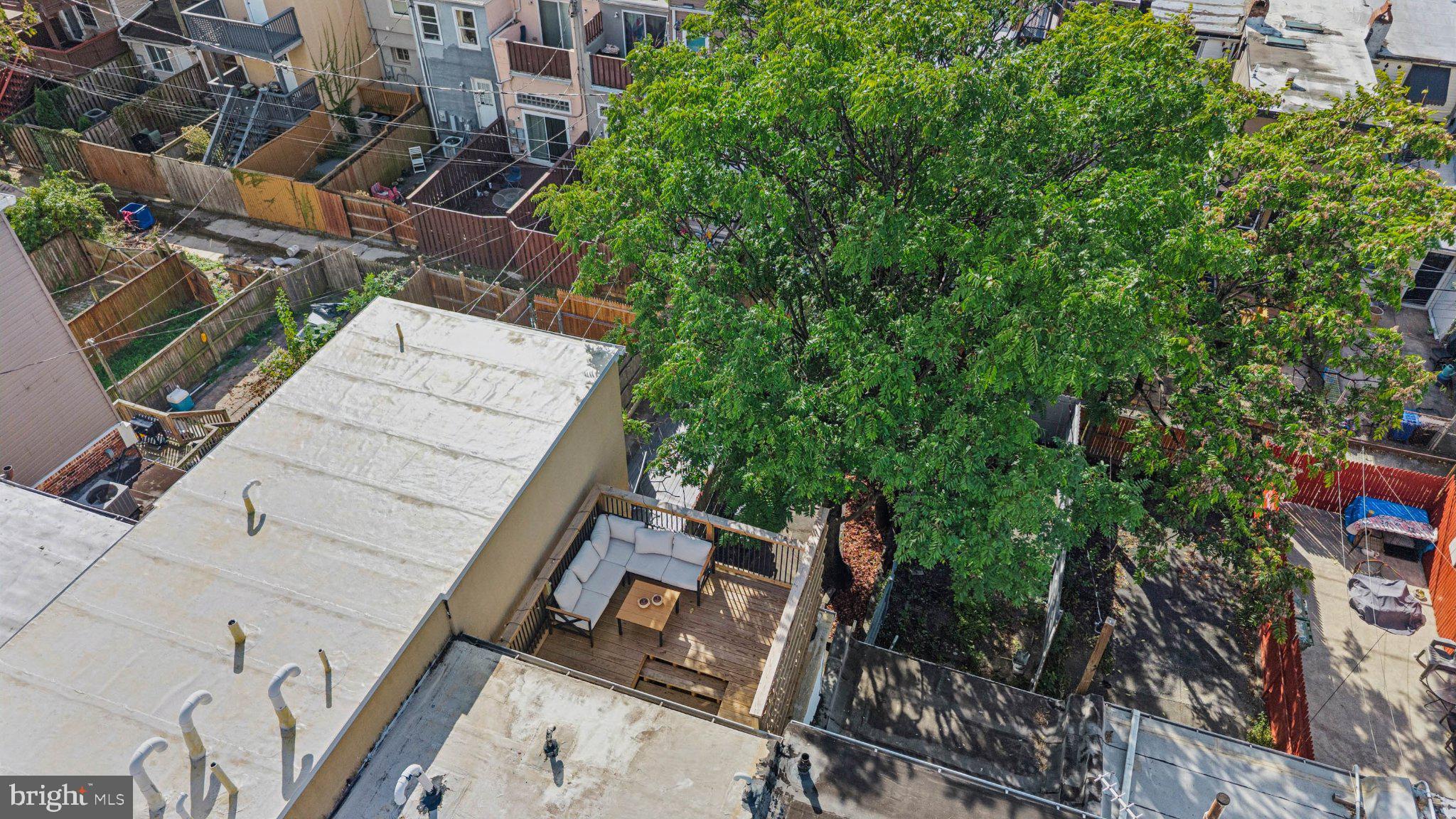 612 SCOTT STREET