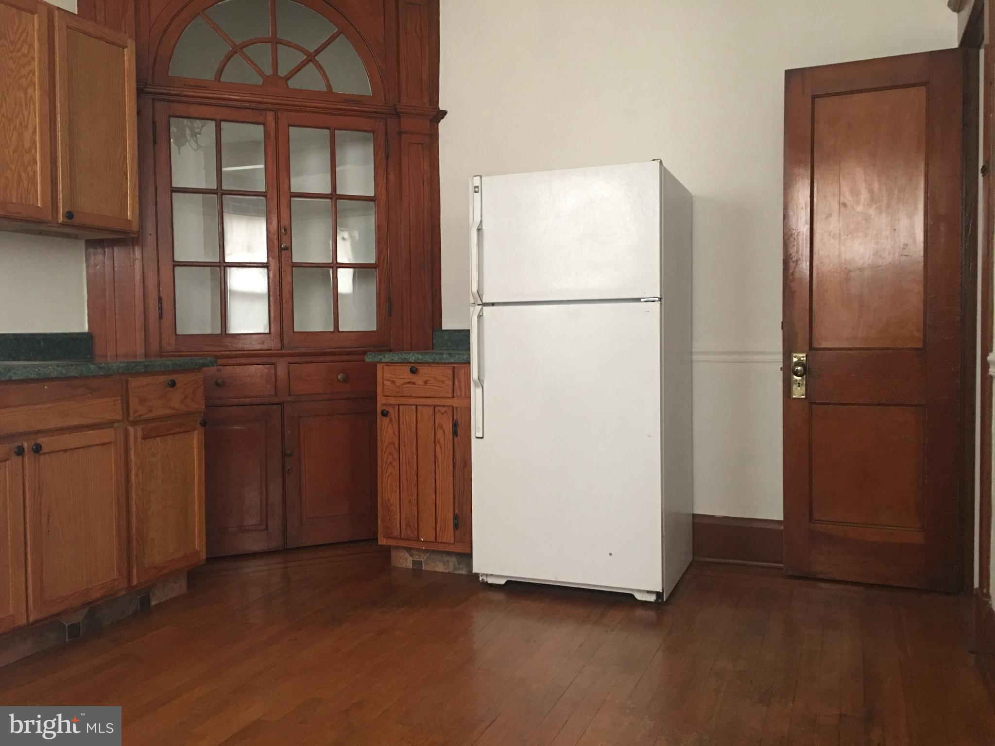 HAMPDEN HISTORIC DISTRICT - Residential Lease