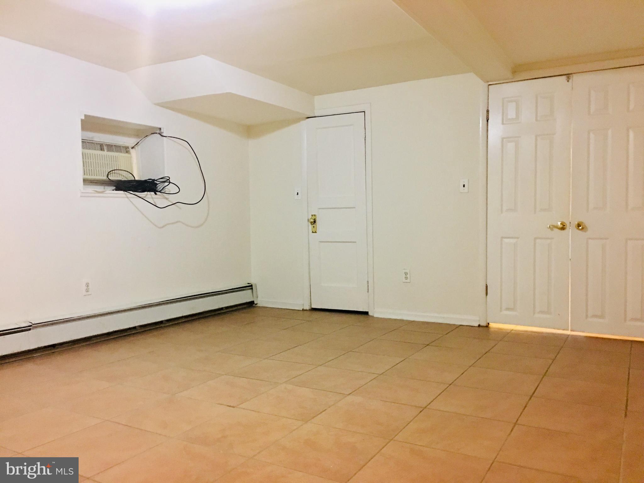 HAMPDEN HISTORIC DISTRICT - Residential Lease