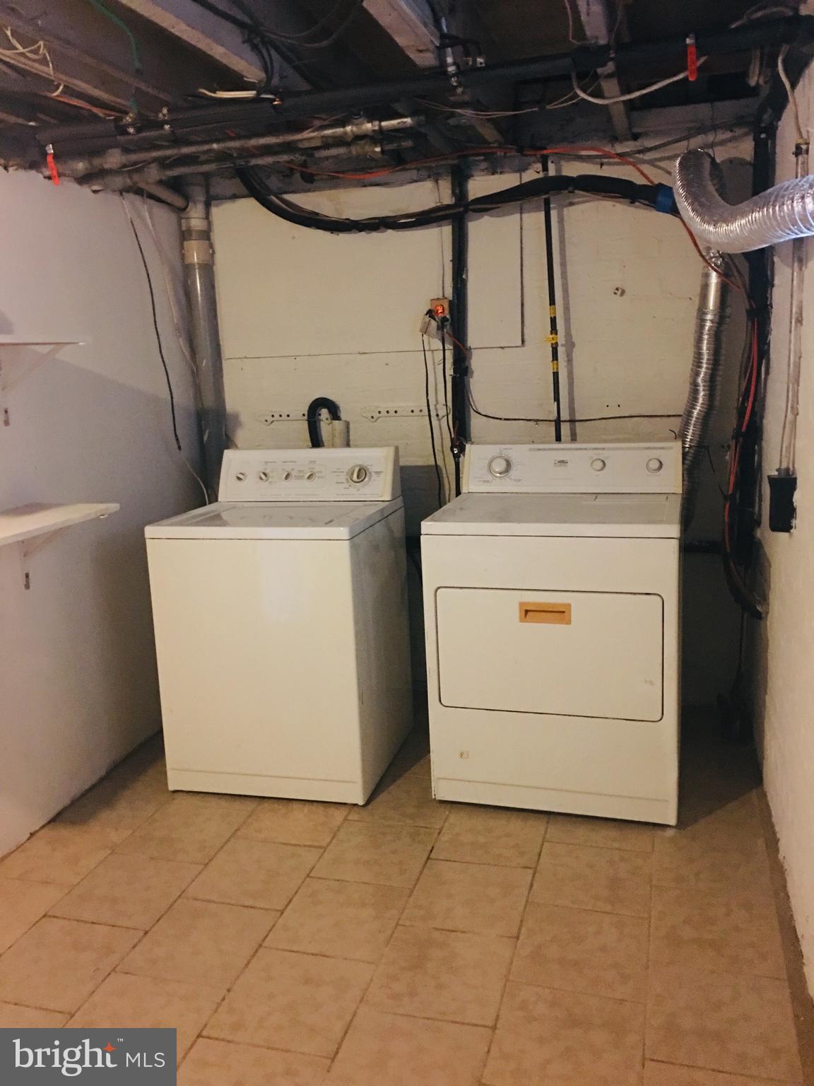 HAMPDEN HISTORIC DISTRICT - Residential Lease