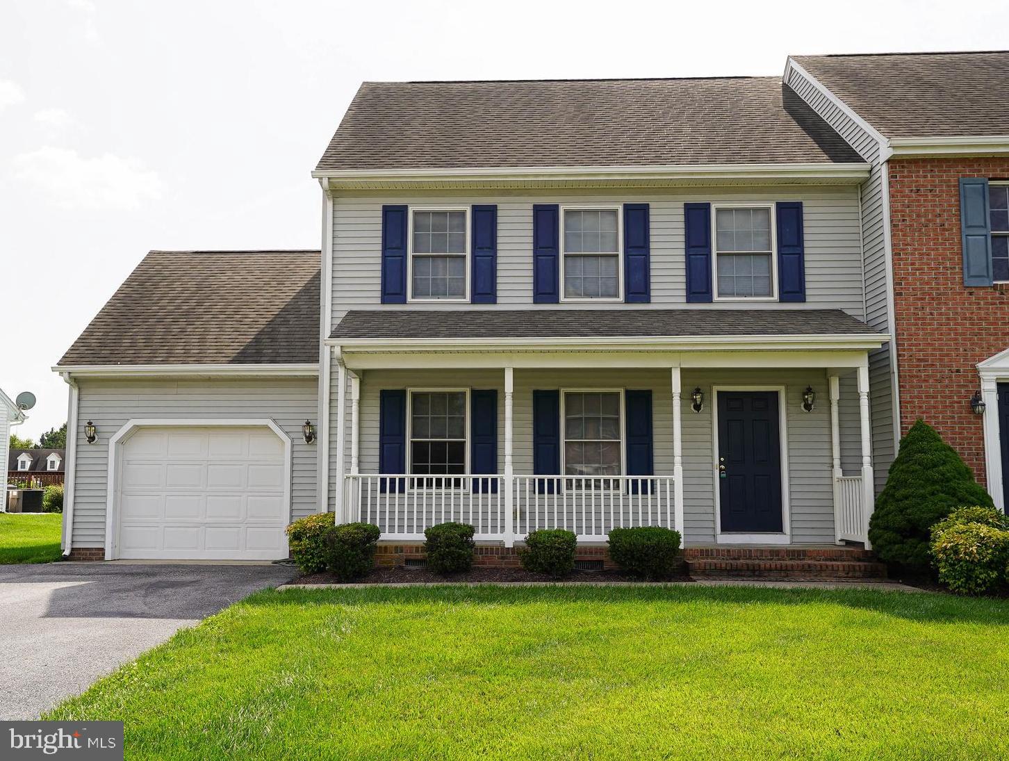 ASPEN HILL - Residential