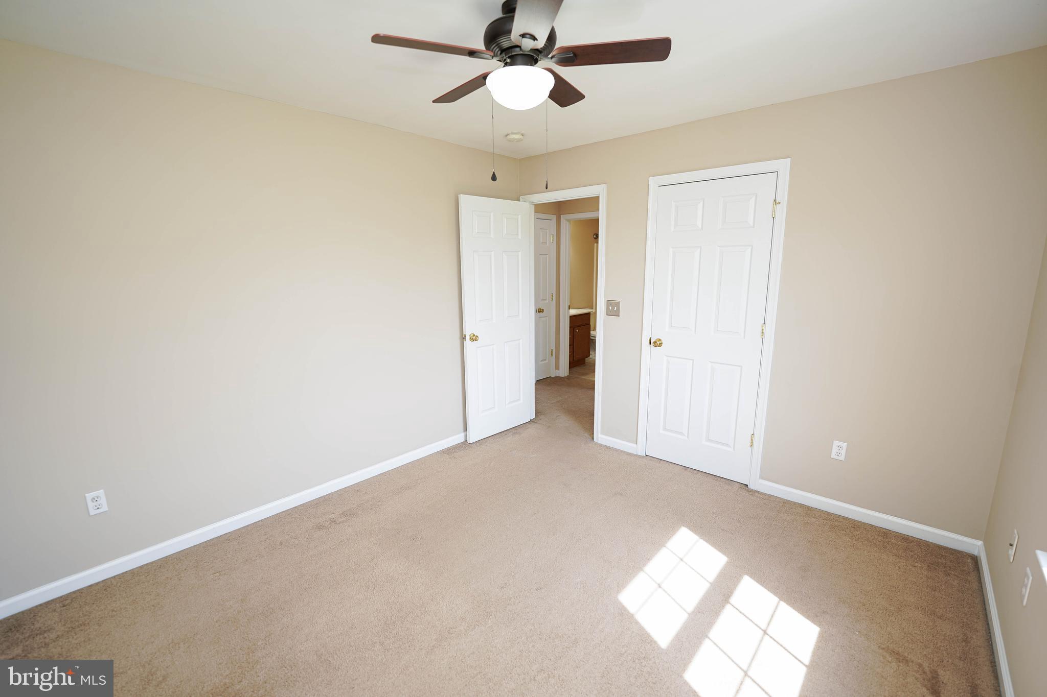 ASPEN HILL - Residential