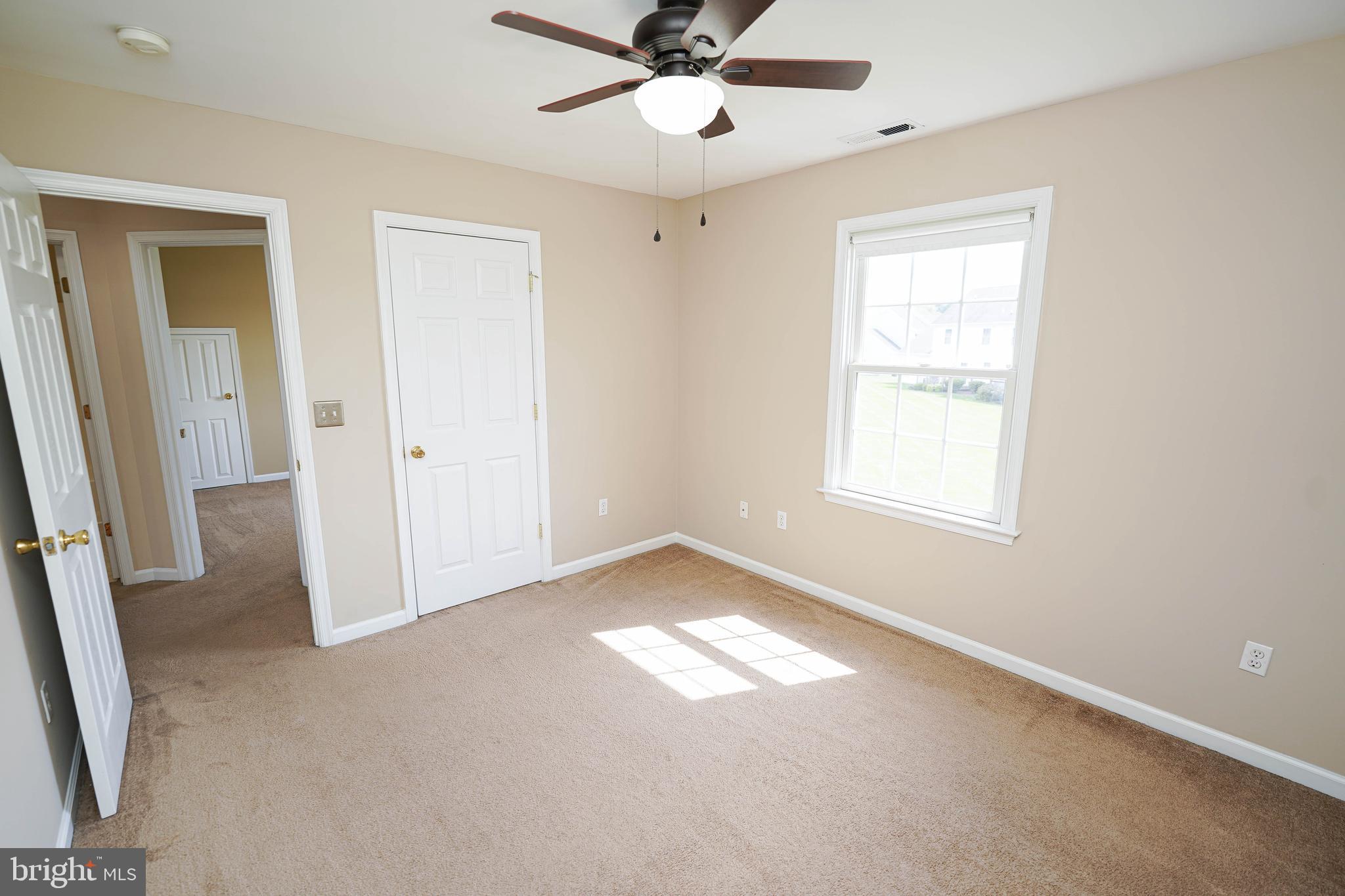 ASPEN HILL - Residential