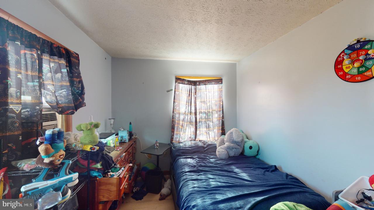 NEW SUNRISE SUMMIT - Residential