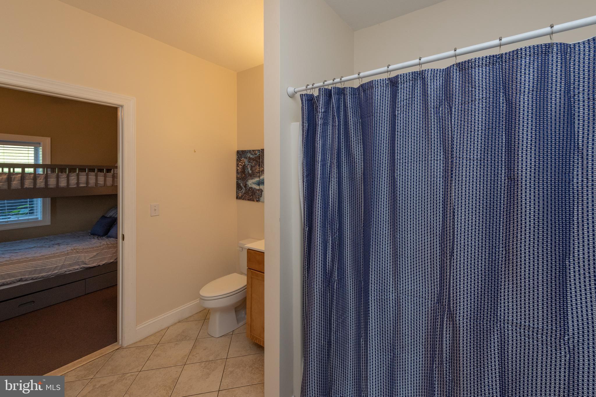 WATERFRONT GREENS - Residential