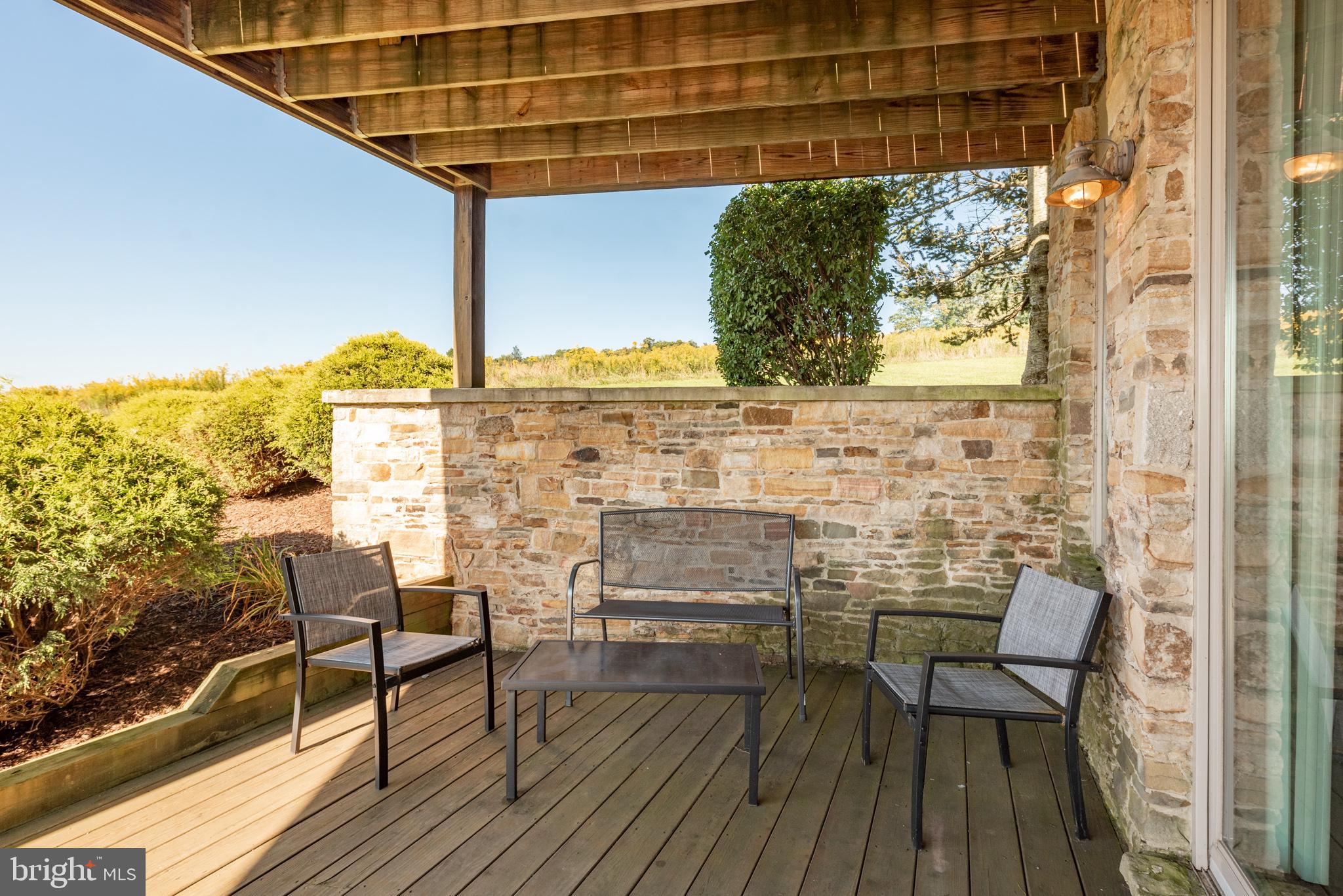 WATERFRONT GREENS - Residential