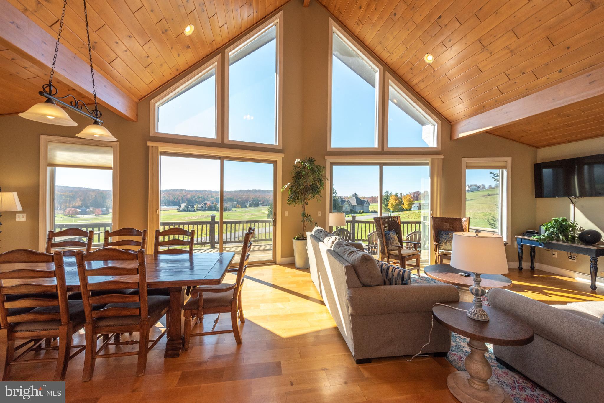 WATERFRONT GREENS - Residential